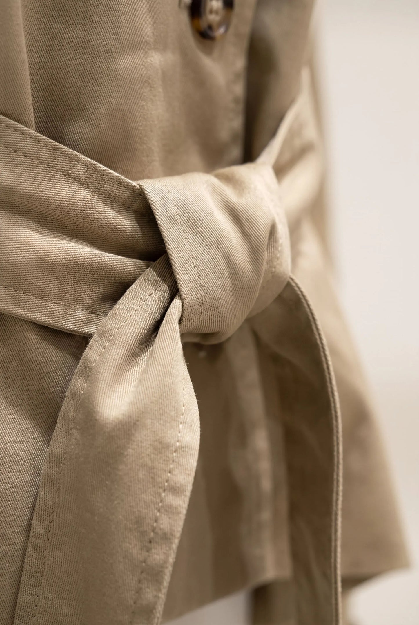 CityTrench | Kurzer Trenchcoat Mit Bindegürtel
