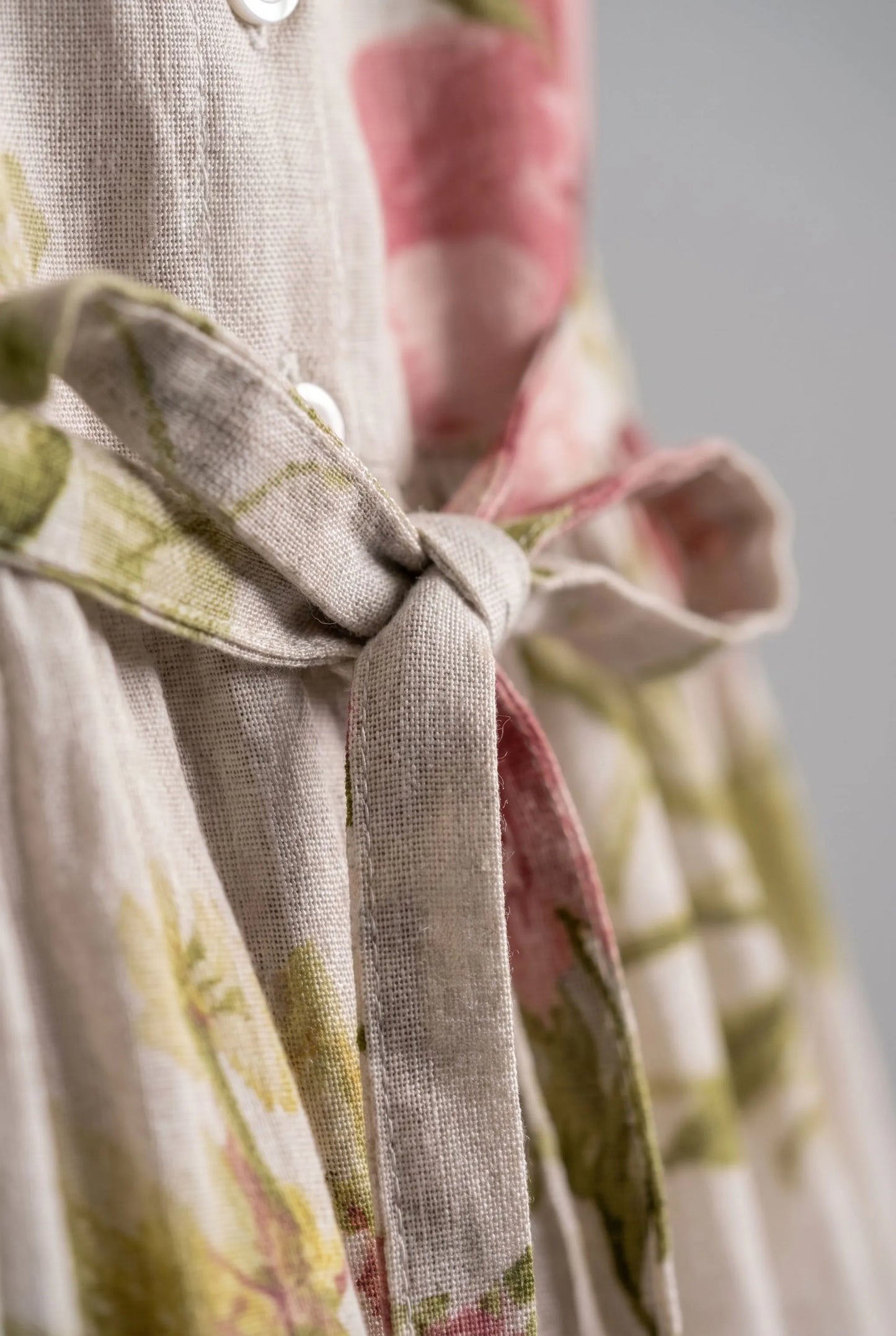 Floralee | Buntes Blumenkleid Im Vintage-Stil