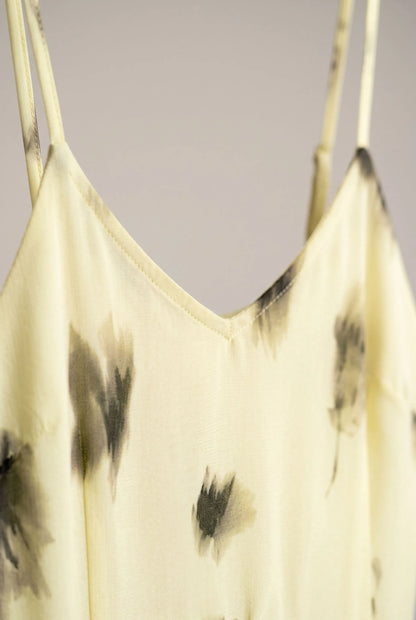 Aeriya | Fließendes Midi-Kleid Mit Abstraktem Print