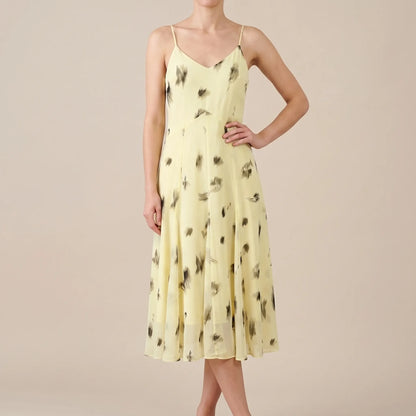 Aeriya | Fließendes Midi-Kleid Mit Abstraktem Print