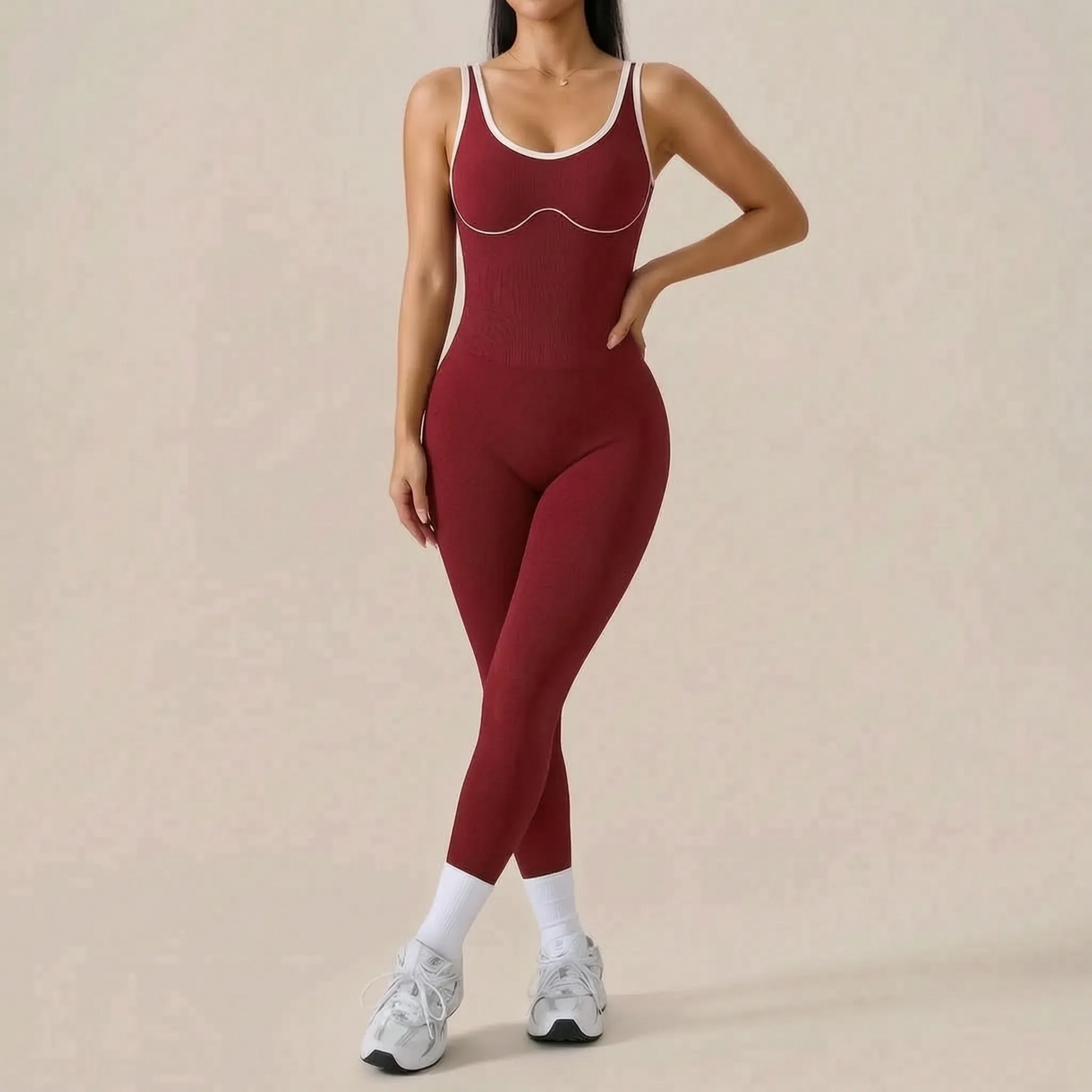 Aerocore | Figurbetonter Sport-Einteiler
