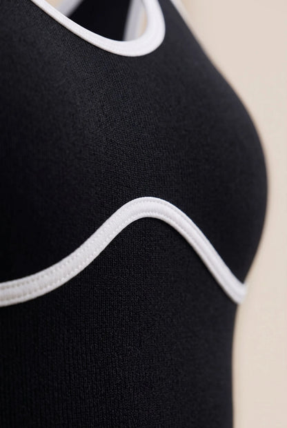 Aerocore | Figurbetonter Sport-Einteiler