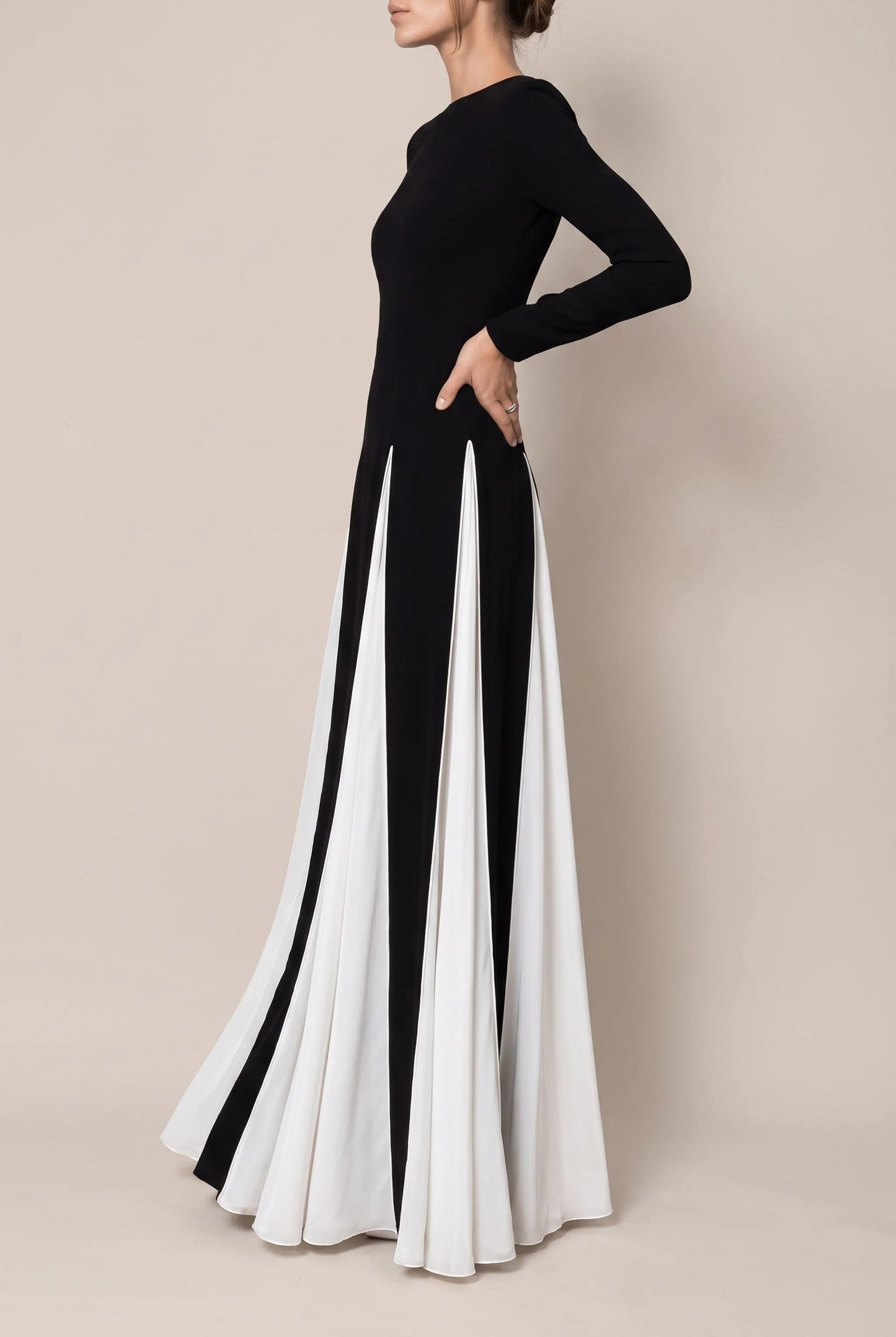 Alveara | Elegantes Zweifarbiges Maxikleid