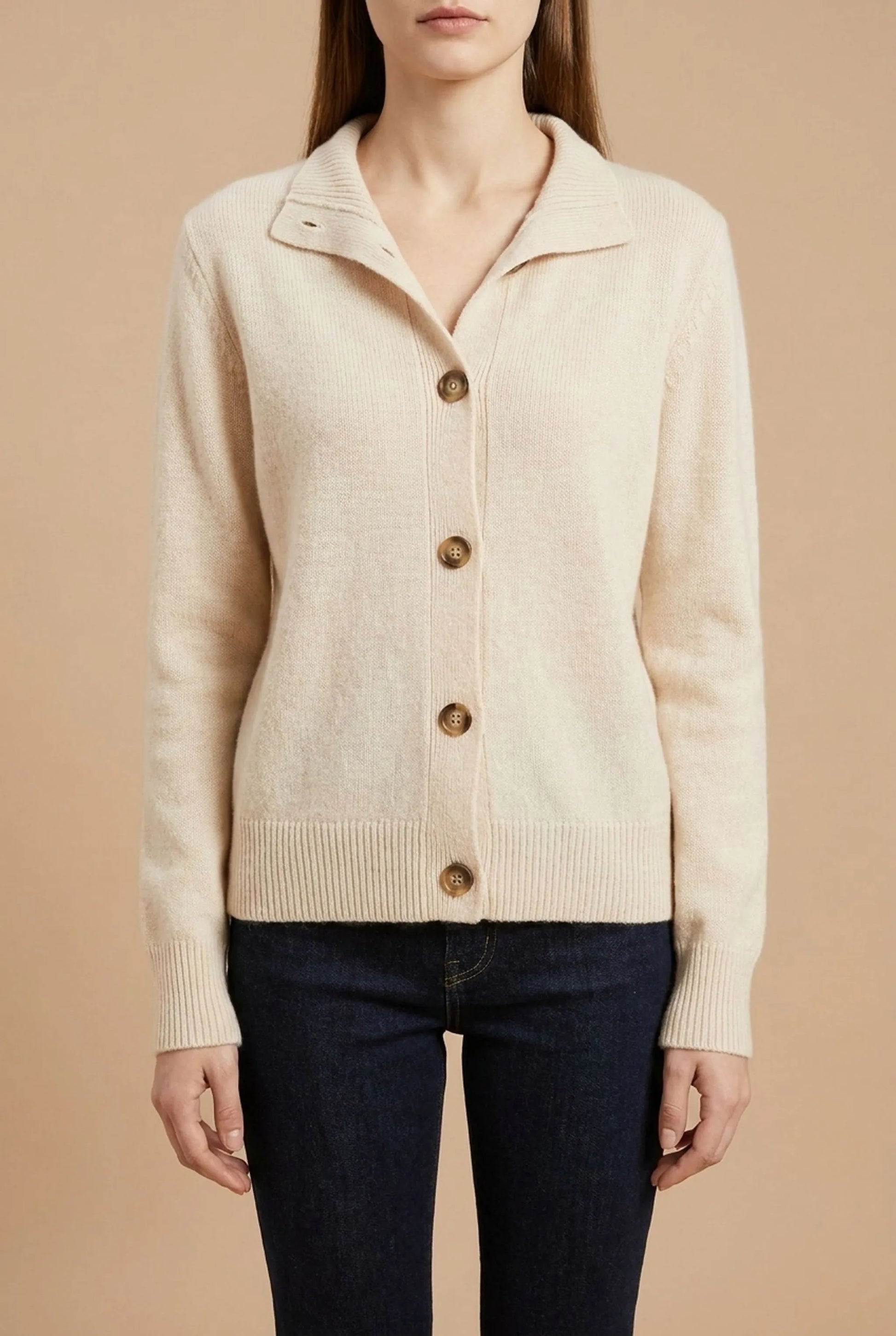 Alvora | Kurze Strickjacke Mit Kragen