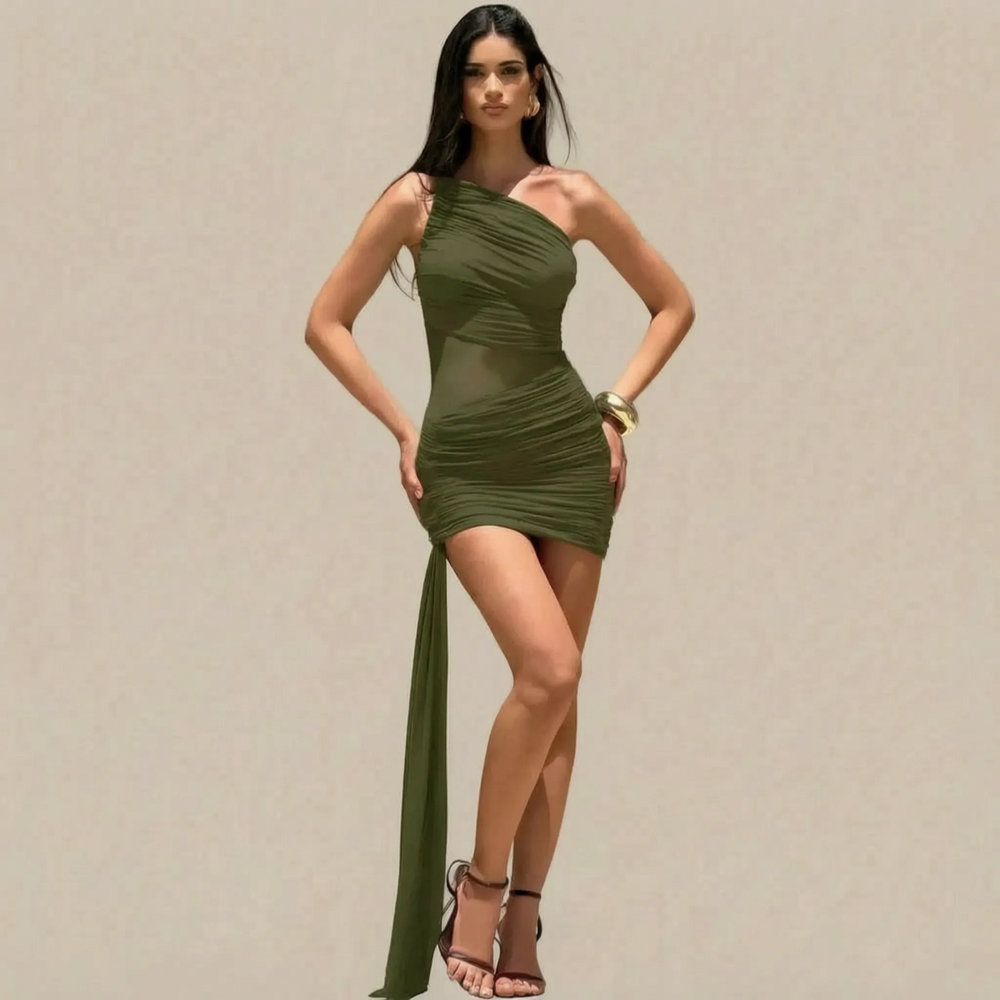 Asymira | Figurbetontes Asymmetrisches Minikleid