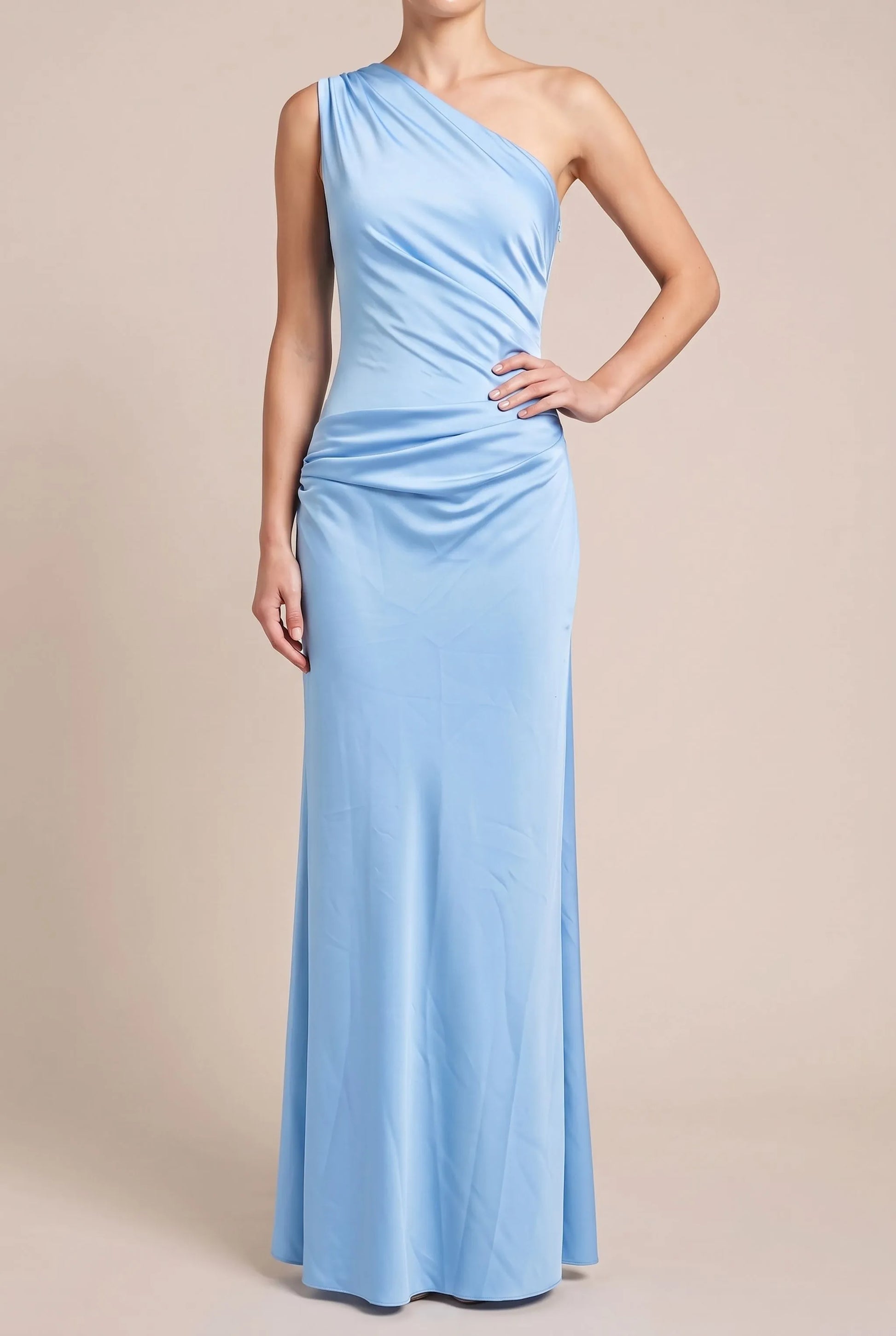 Asymora | Asymmetrisches Maxikleid Mit Fließendem Fall