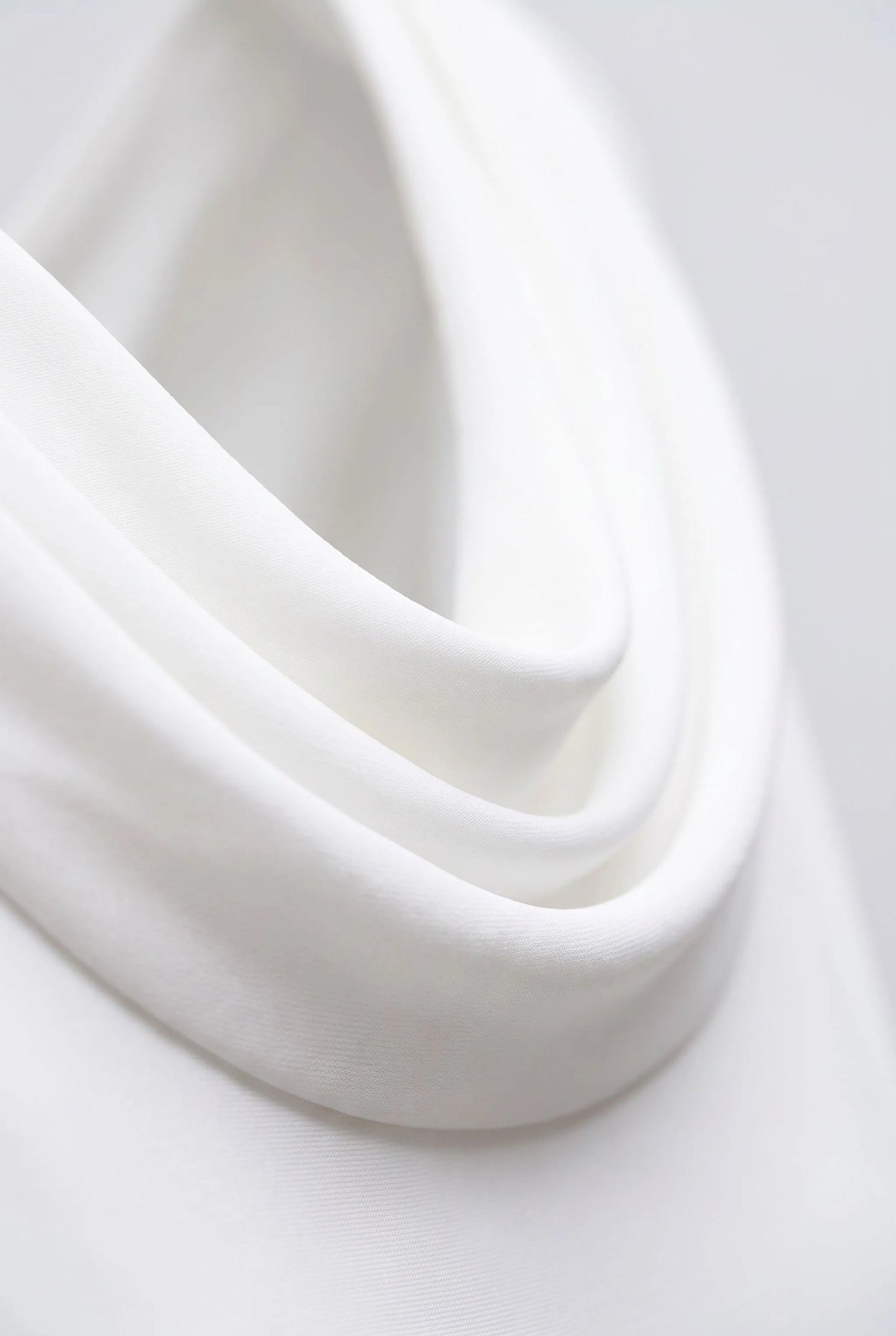 Avelore | Elegantes Ärmelloses Midikleid