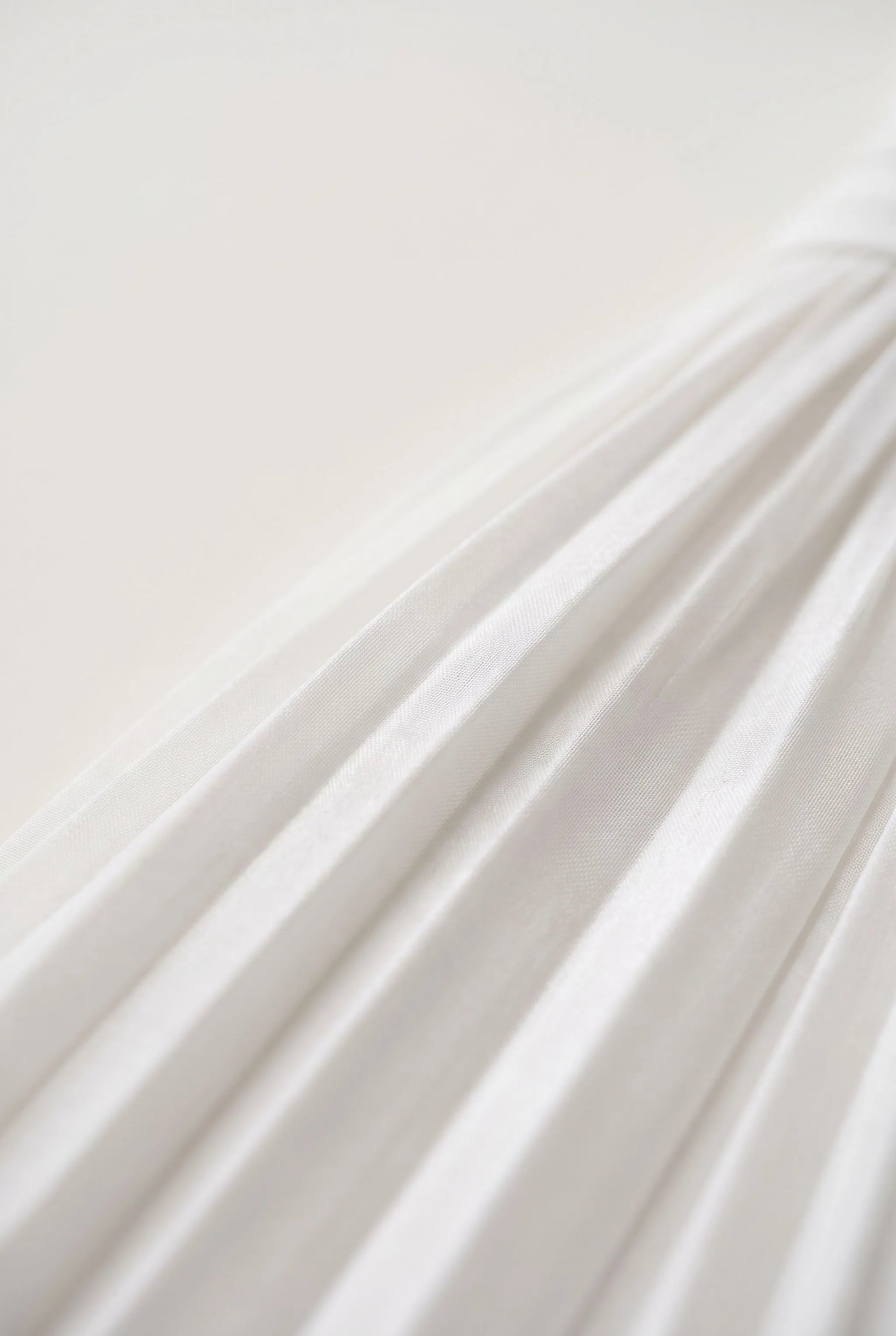 Avelore | Elegantes Ärmelloses Midikleid