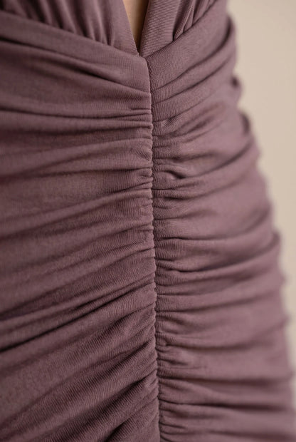Avenna | Langes Fließendes Abendkleid Neckholder