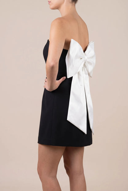 Avielle | Kurzes Schulterfreies Cocktailkleid