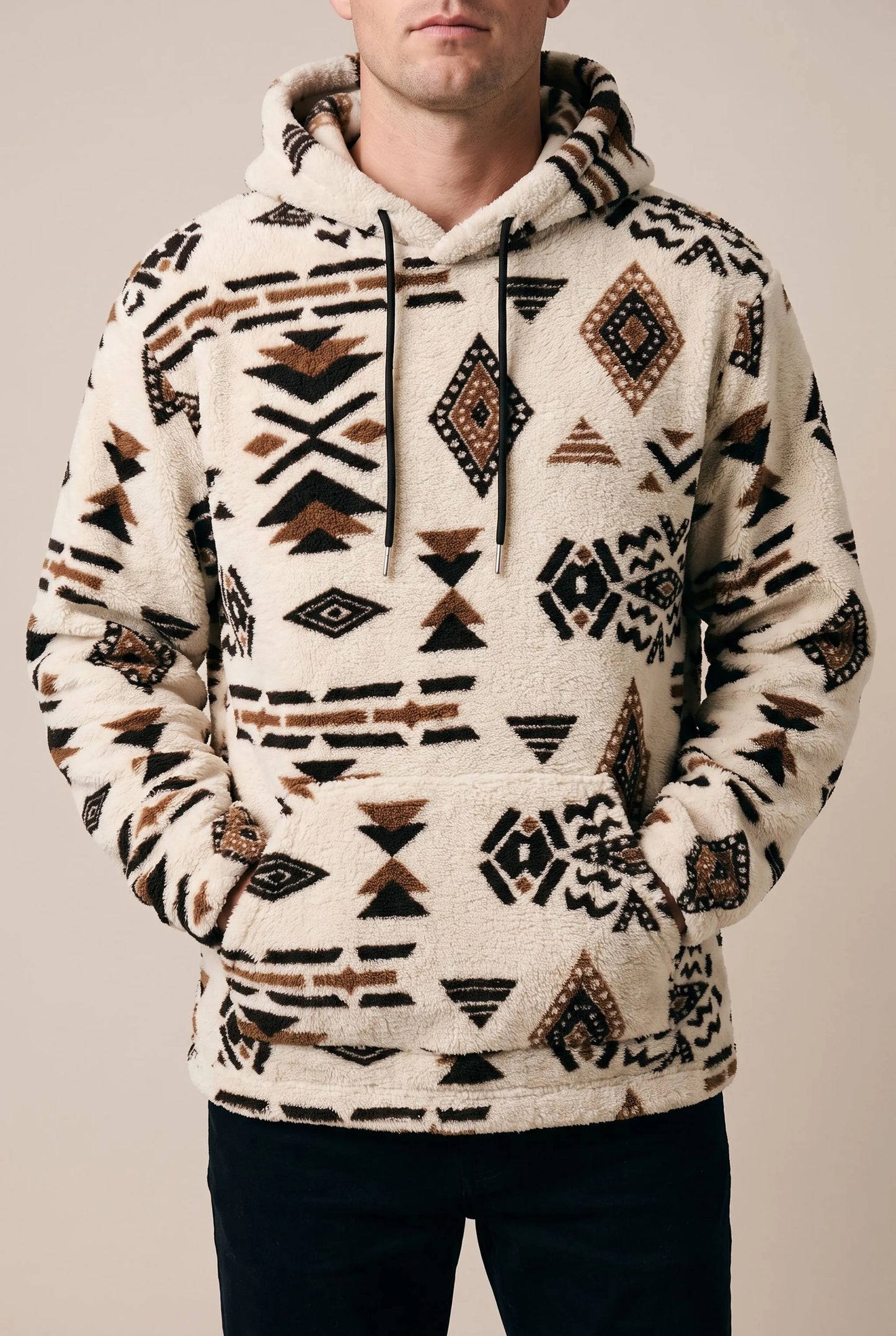 Azteqo | Flauschiger Kapuzenpullover Mit Geometrischem Muster