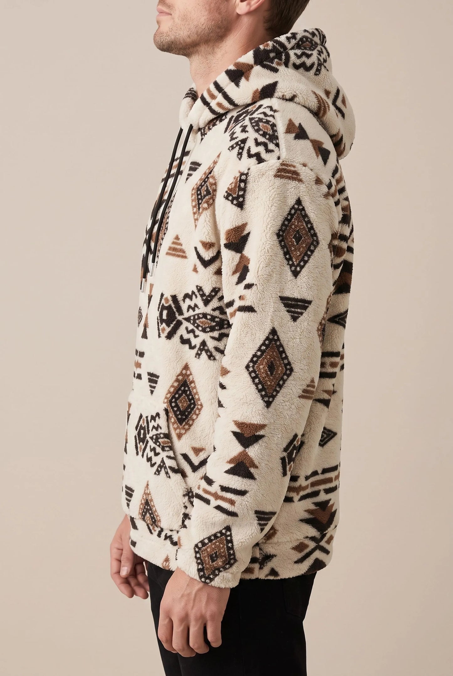 Azteqo | Flauschiger Kapuzenpullover Mit Geometrischem Muster