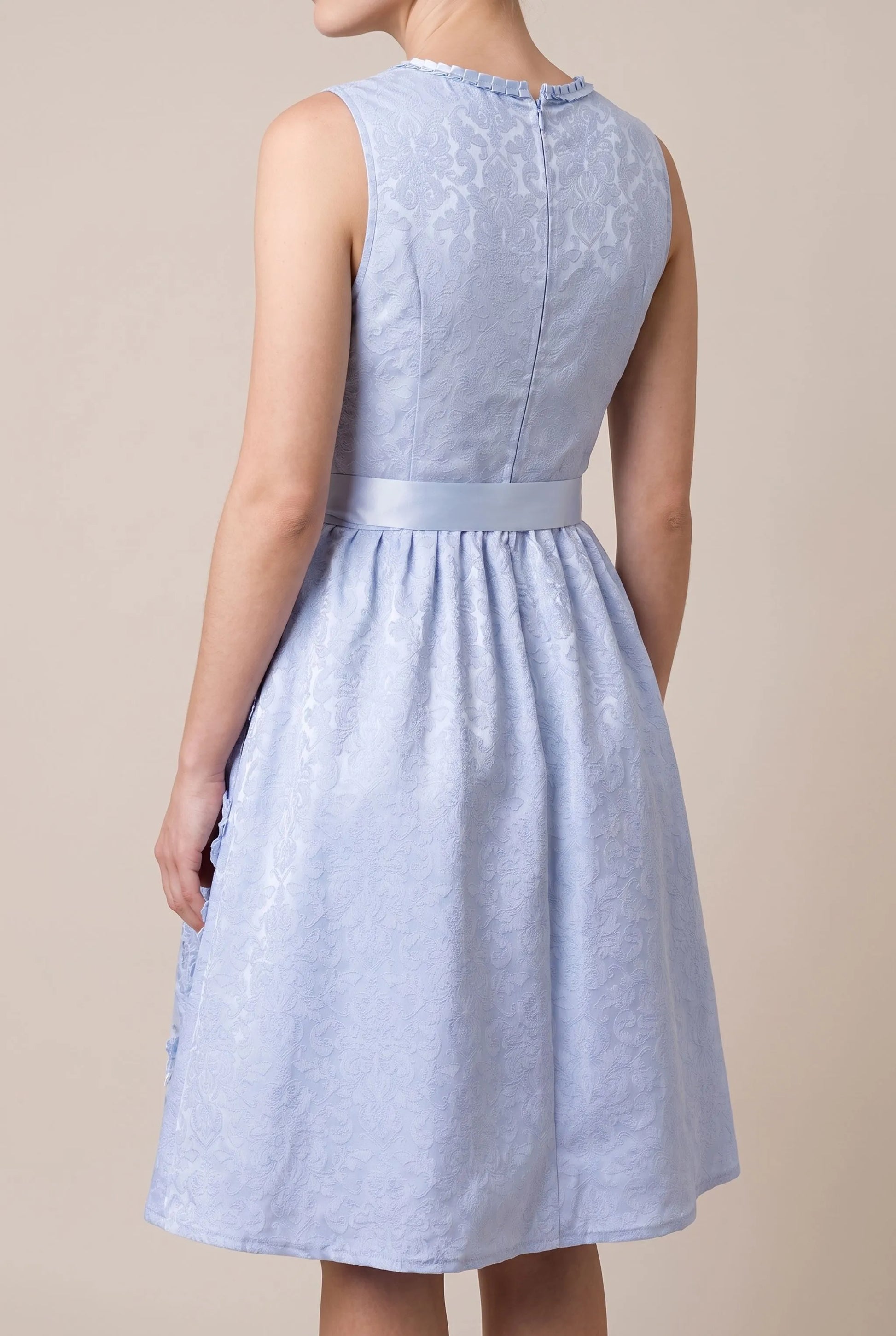 Bavara | Klassisches Hellblaues Dirndl