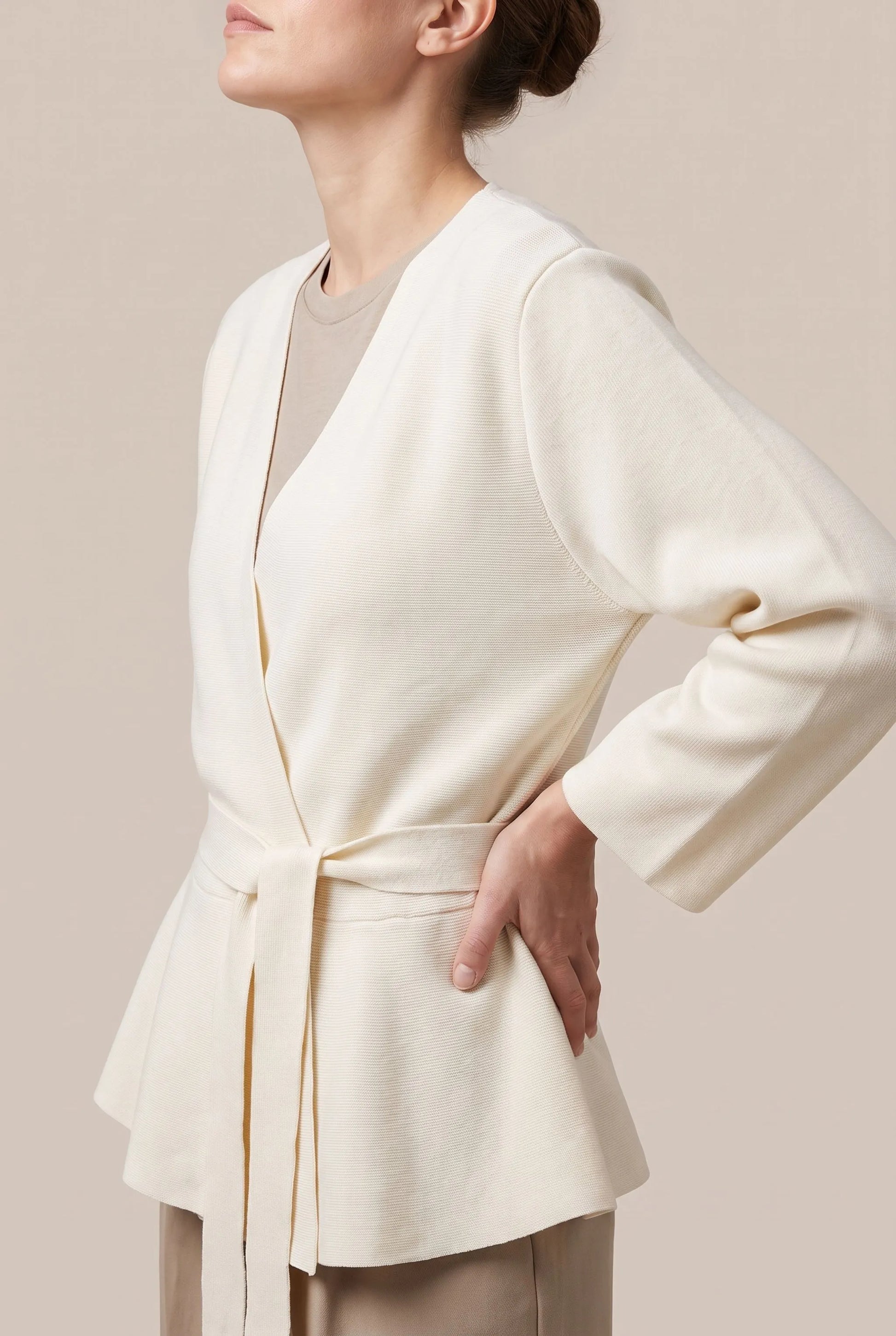 Belthaven | Eleganter Strickblazer Mit Bindegürtel