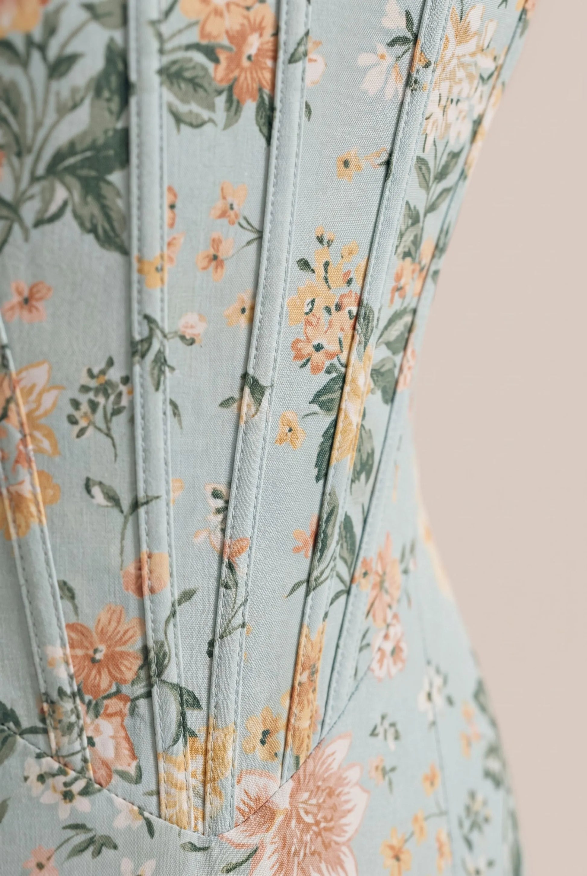 Blossam | Florales Midikleid Für Den Sommer