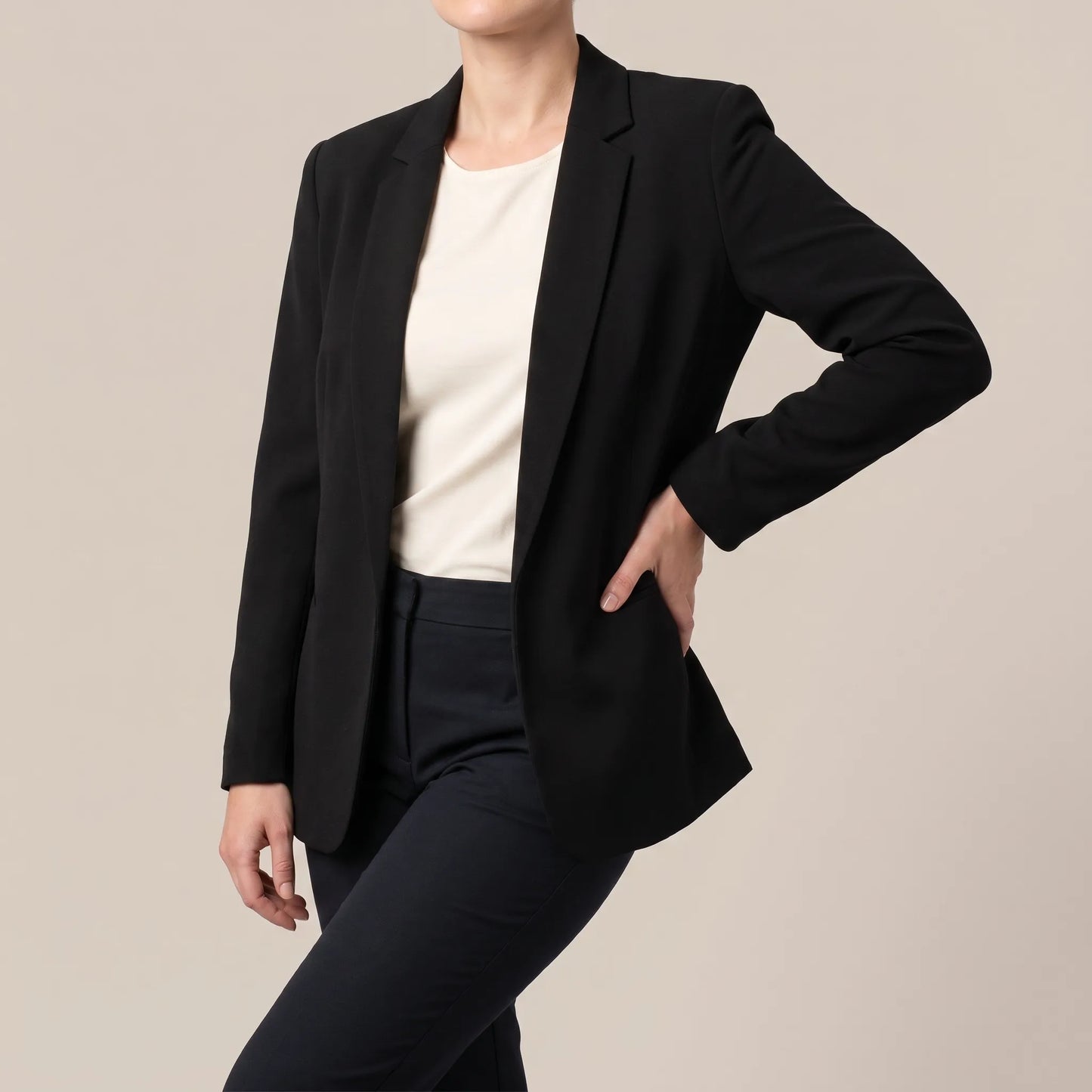 BlushBlazer | Lockerer Offener Damenblazer