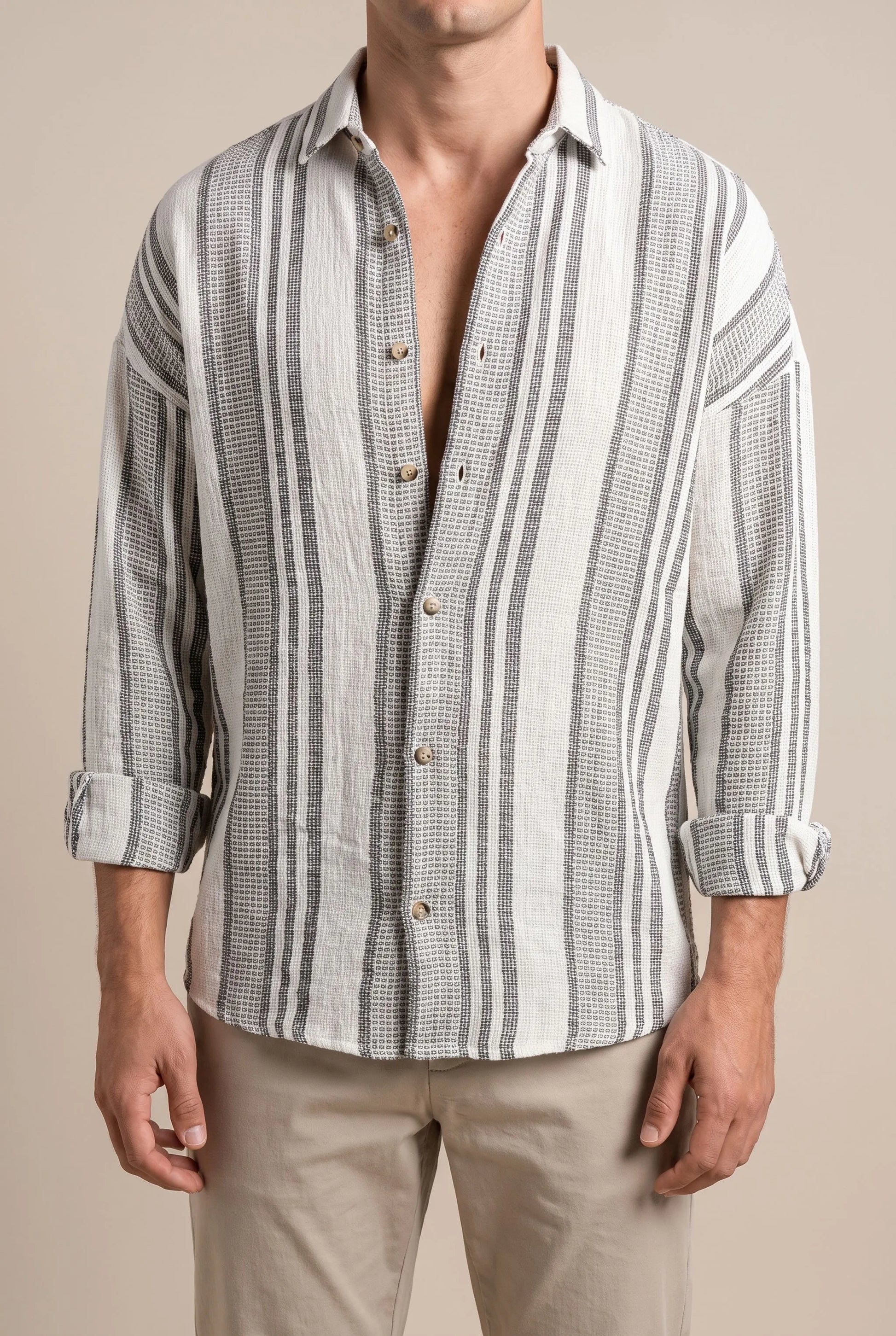 BreezeShirt | Lässiges Gestreiftes Sommerhemd