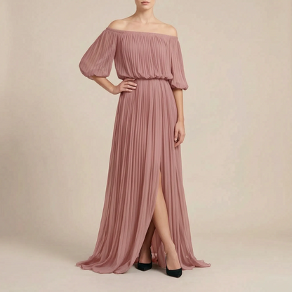 Breezelle | Elegantes Schulterfreies Maxikleid Mit Feinen Plisseefalten