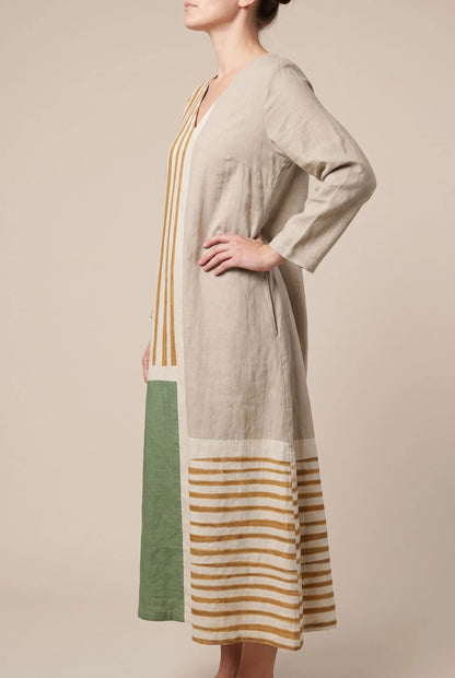 Brisa | Legeres Maxikleid Mit Grafischem Streifenmuster