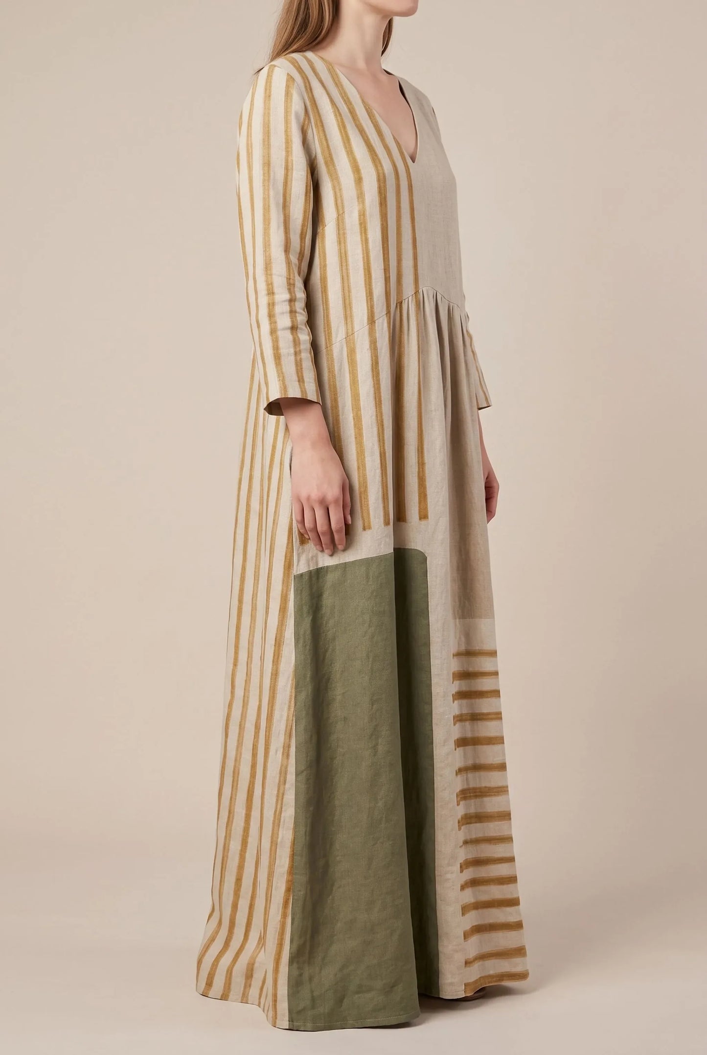 Brisa | Legeres Maxikleid Mit Grafischem Streifenmuster