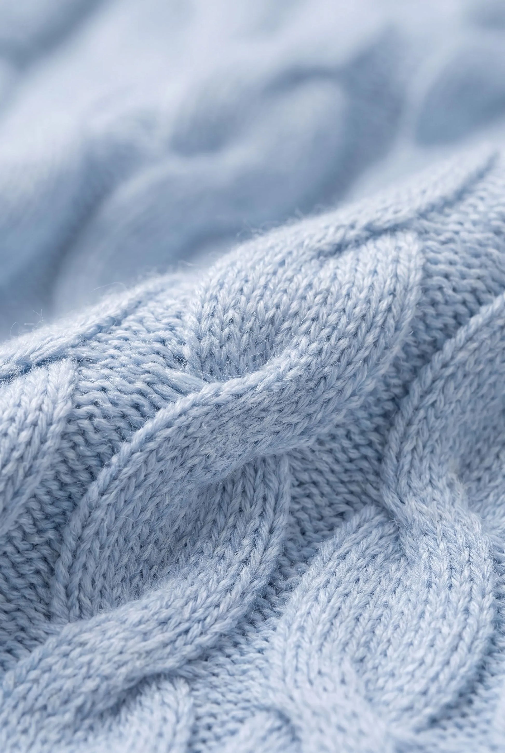 CableKnit | Locker Geschnittener Zopfmusterpullover
