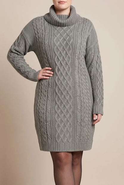 CableLoom | Kuscheliges Zopfmuster Rollkragen Strickkleid