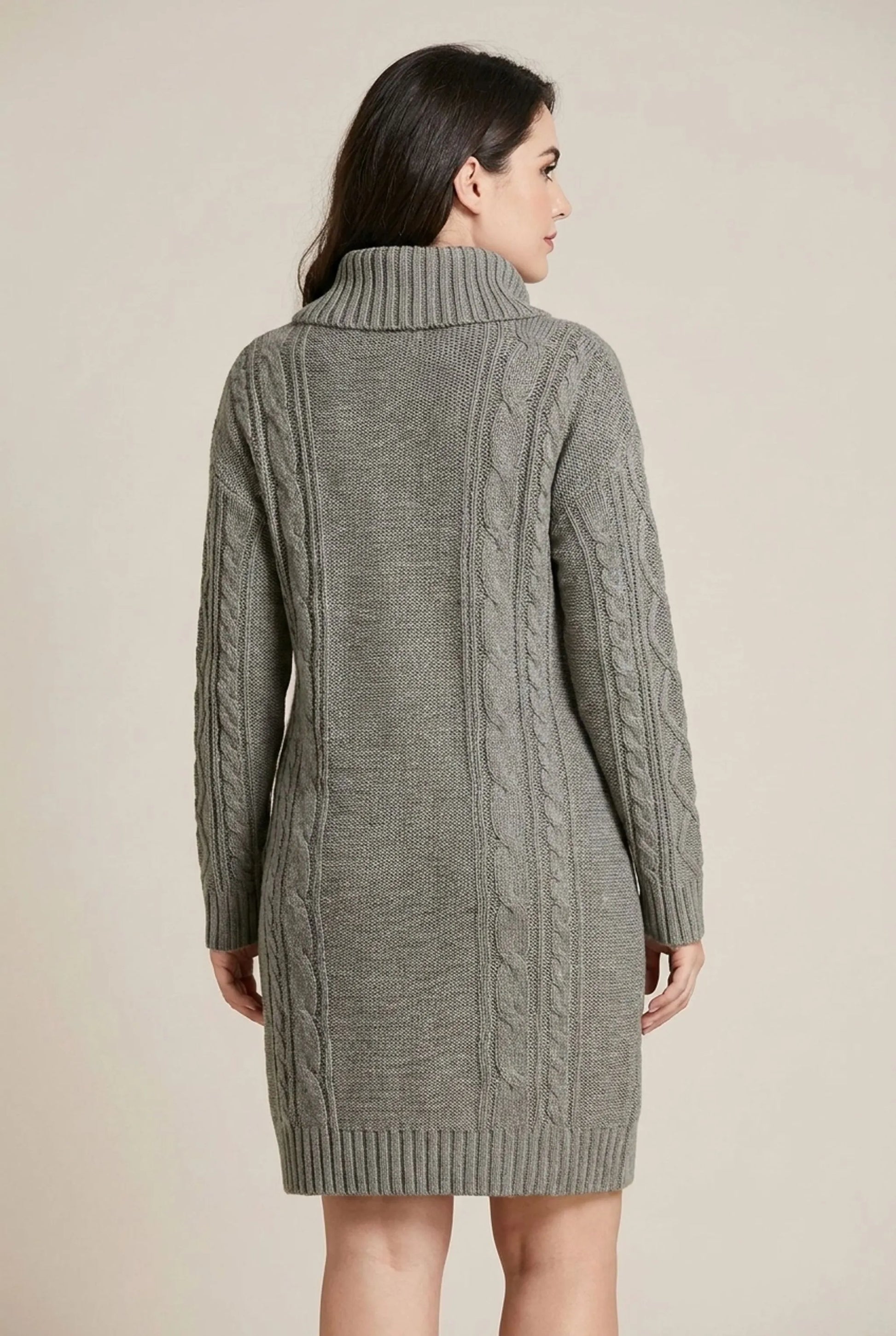 CableLoom | Kuscheliges Zopfmuster Rollkragen Strickkleid