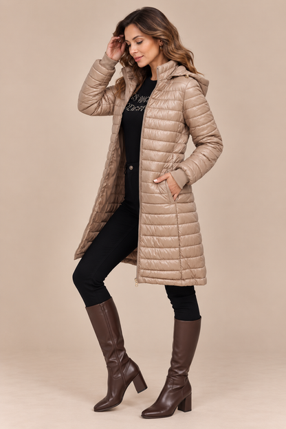 Calista | Steppjacke Damen mit Kapuze und langem Schnitt