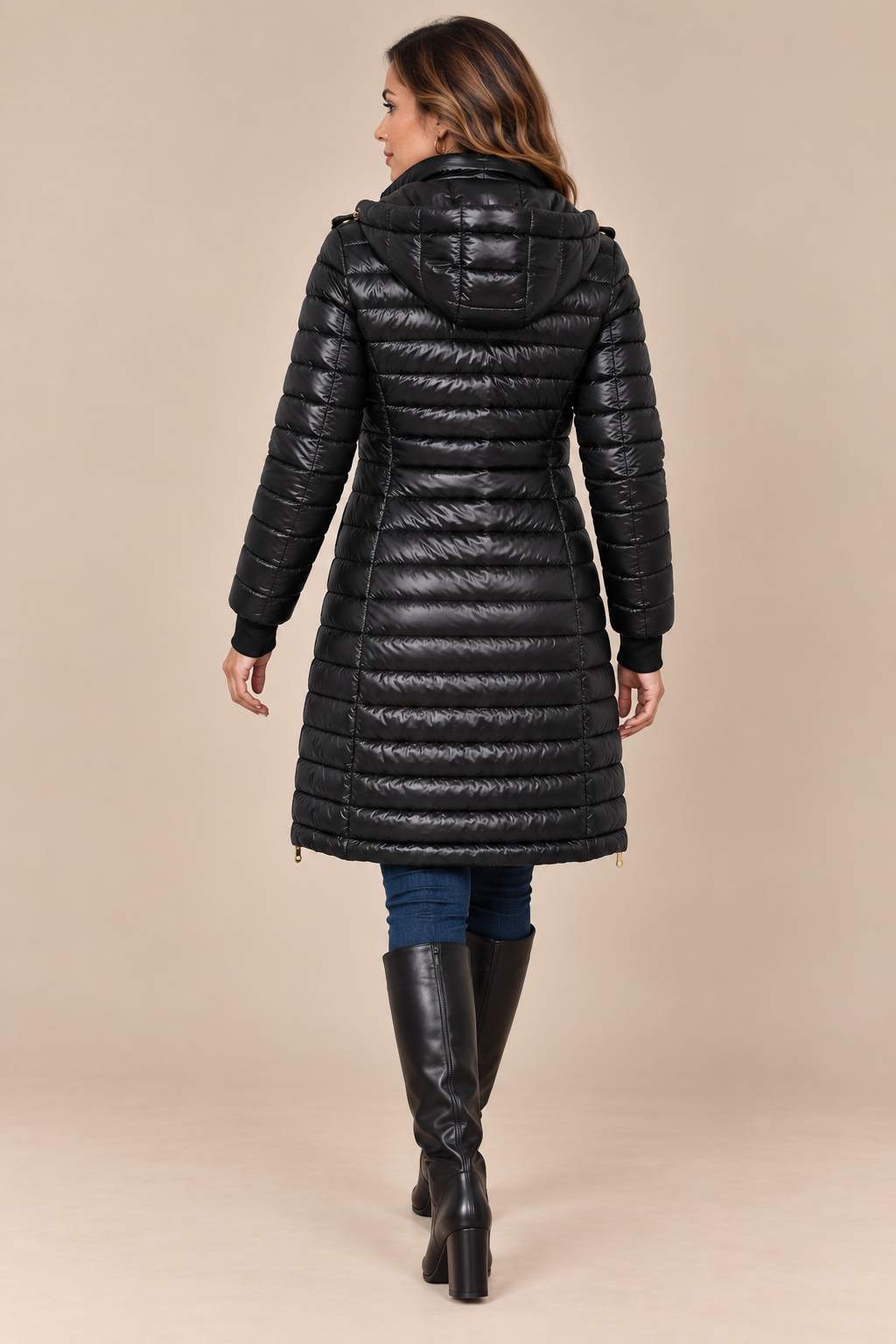 Calista | Steppjacke Damen mit Kapuze und langem Schnitt