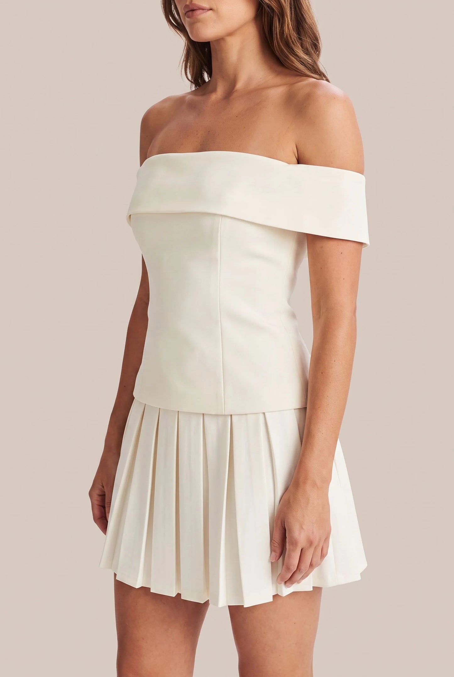 Celara | Eleganter Damen-Zweiteiler Mit Plissiertem Rock