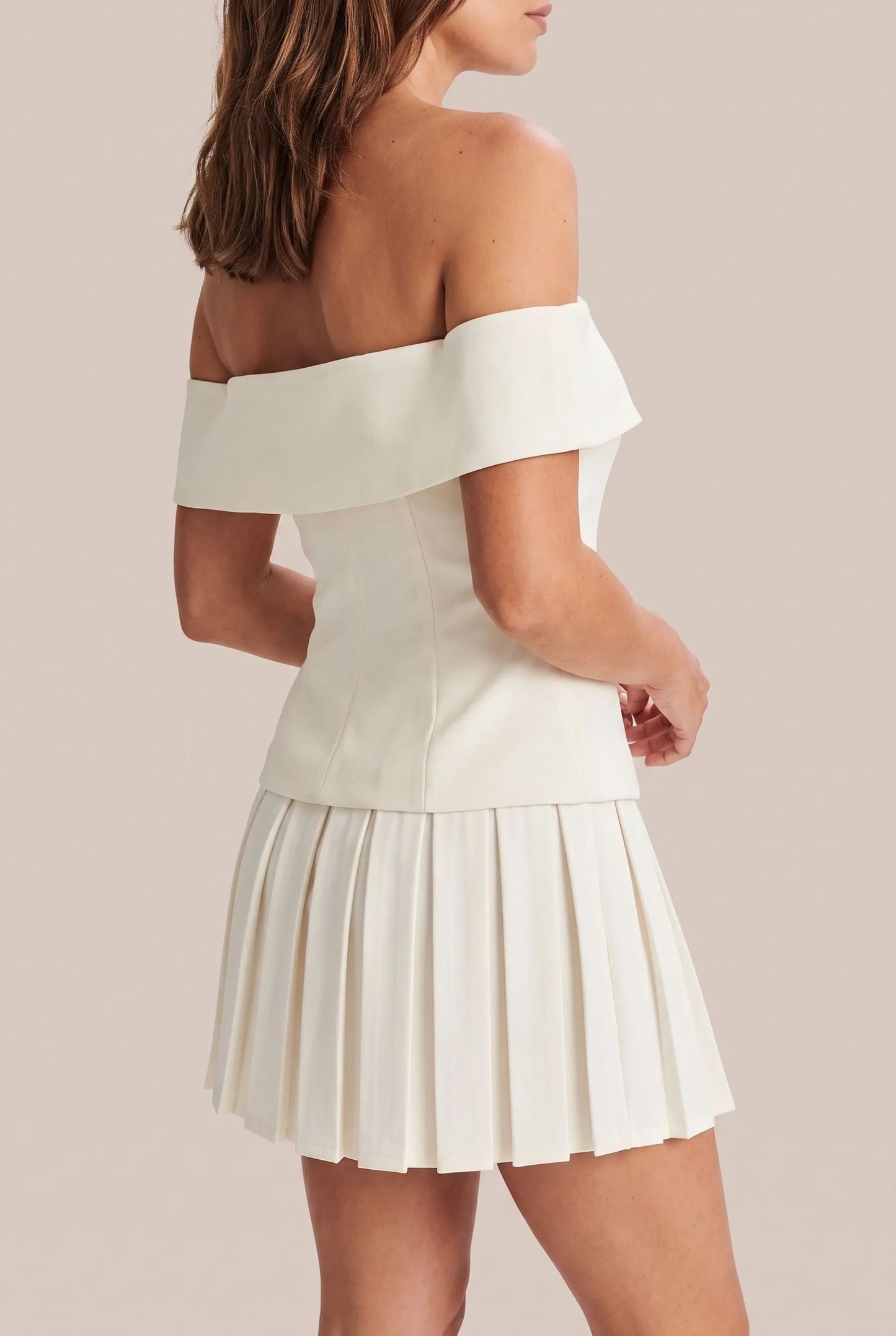 Celara | Eleganter Damen-Zweiteiler Mit Plissiertem Rock