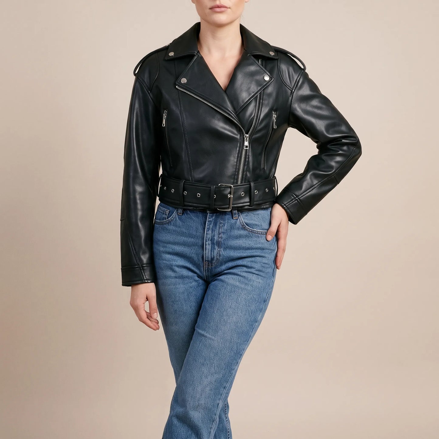 Celeren | Kurze Bikerjacke Mit Asymmetrischem Reißverschluss