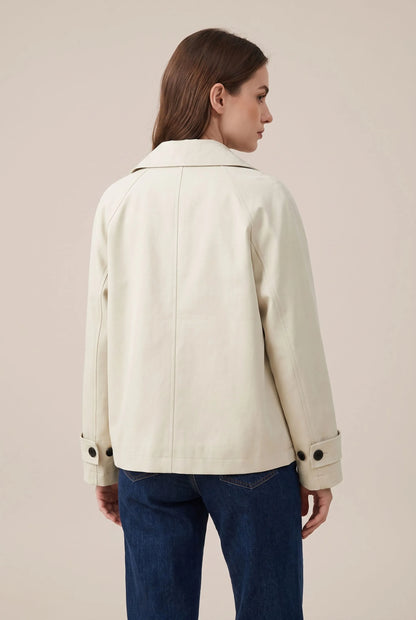 Cinchia | Eleganter Kurzer Trenchcoat Mit Stehkragen