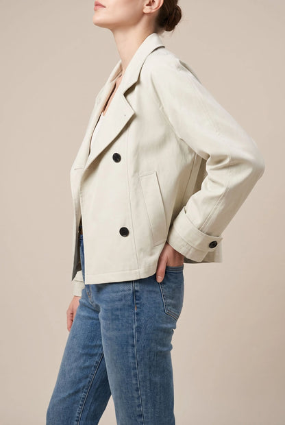 Cinchia | Eleganter Kurzer Trenchcoat Mit Stehkragen