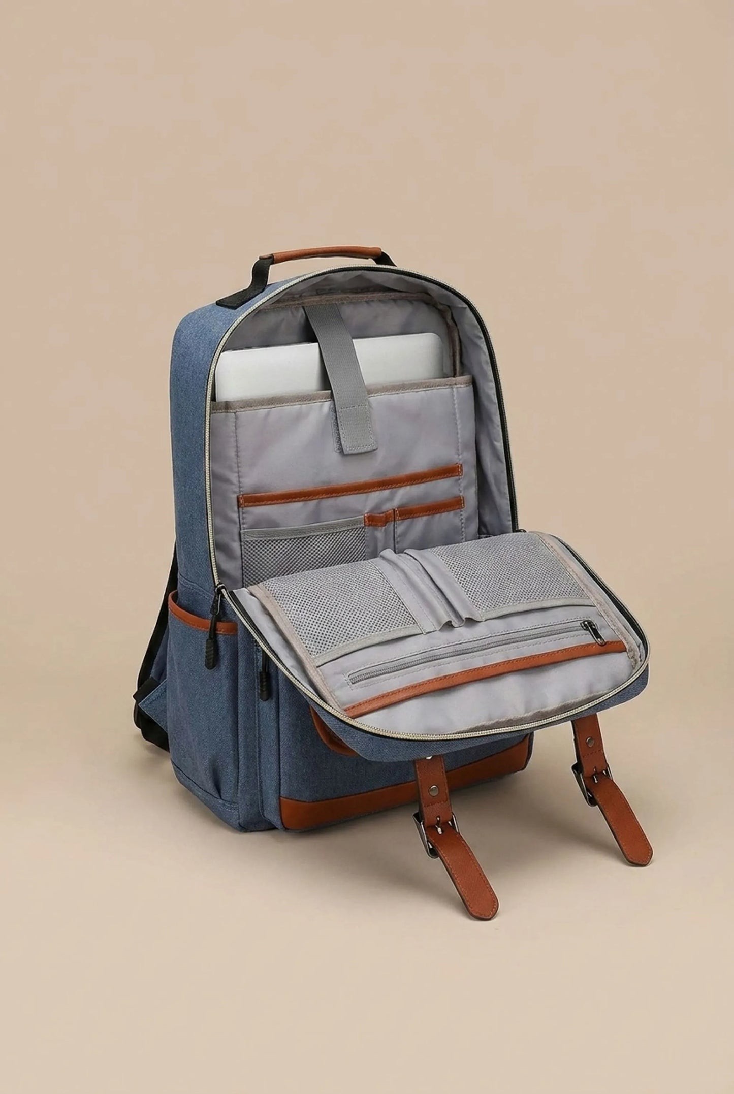 CityCompanion | Geräumiger Laptop Rucksack