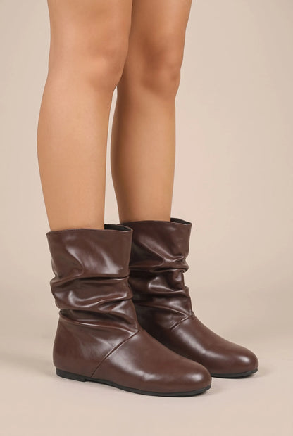 CityStrut | Flache Stiefeletten Im Slouch-Design