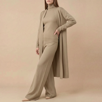 ComfyChic | Dreiteiliger Eleganter Strickanzug