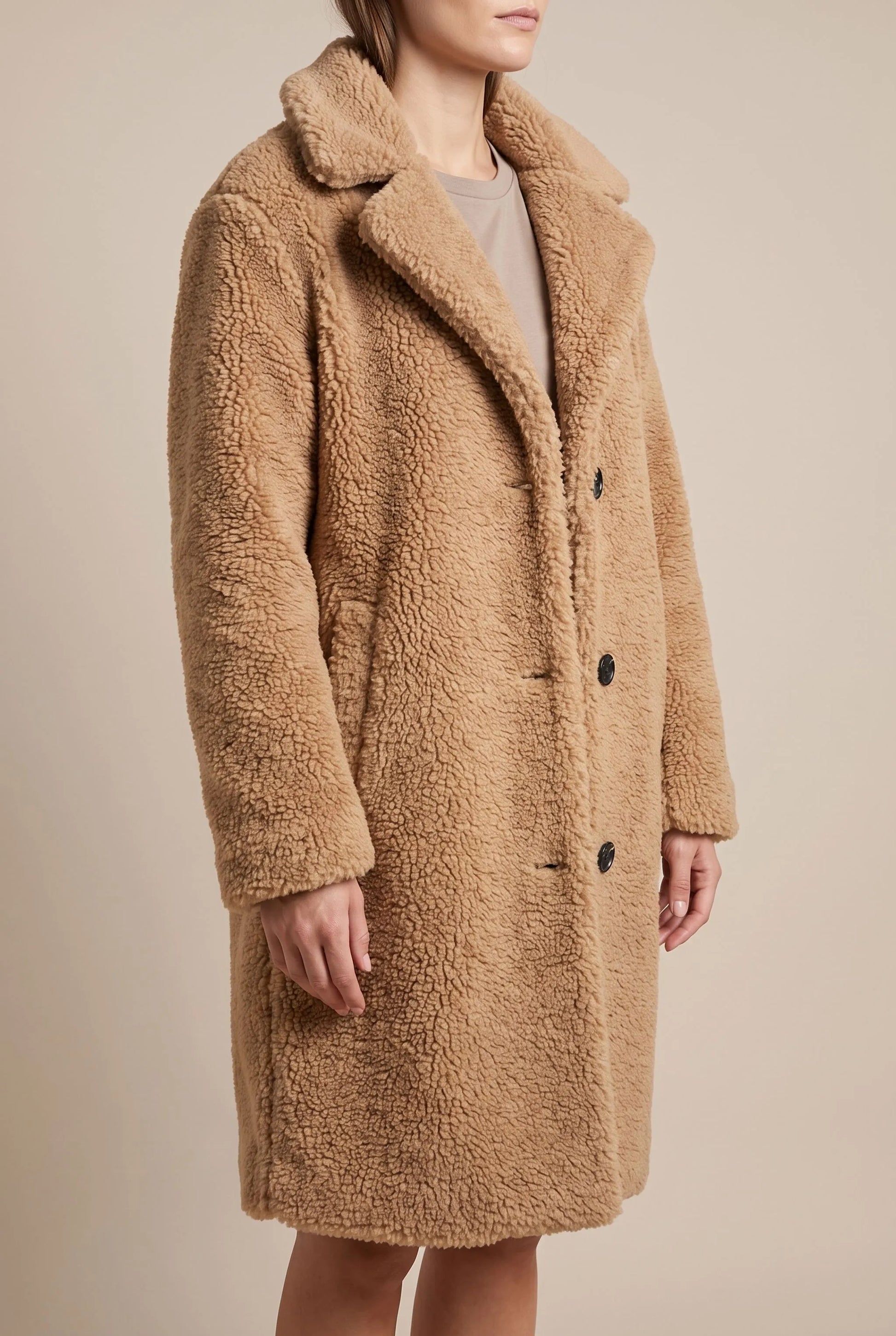 Cosina | Entspannter Damen Plüschmantel
