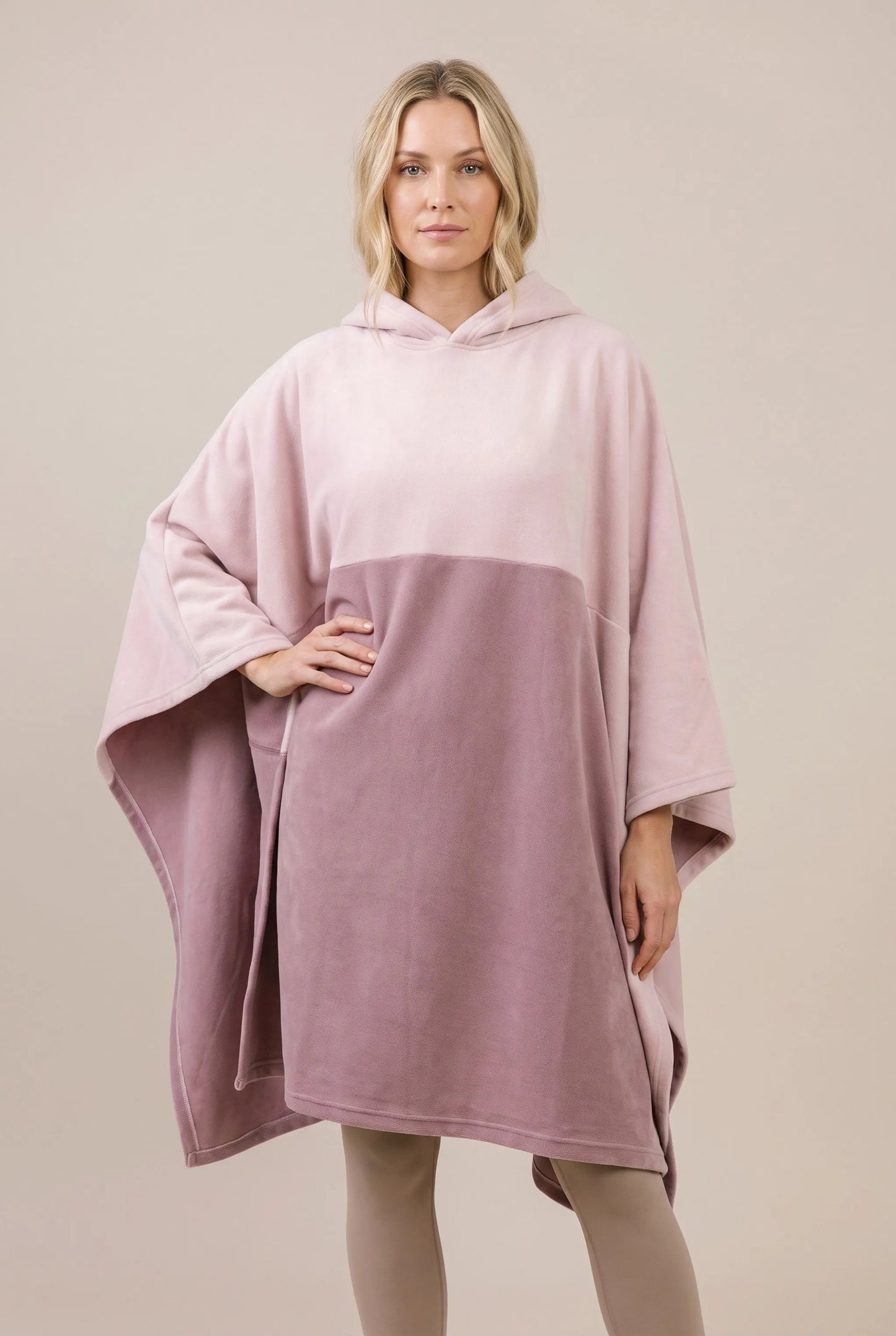 Cozara | Oversized Kuscheldecke Mit Kapuze