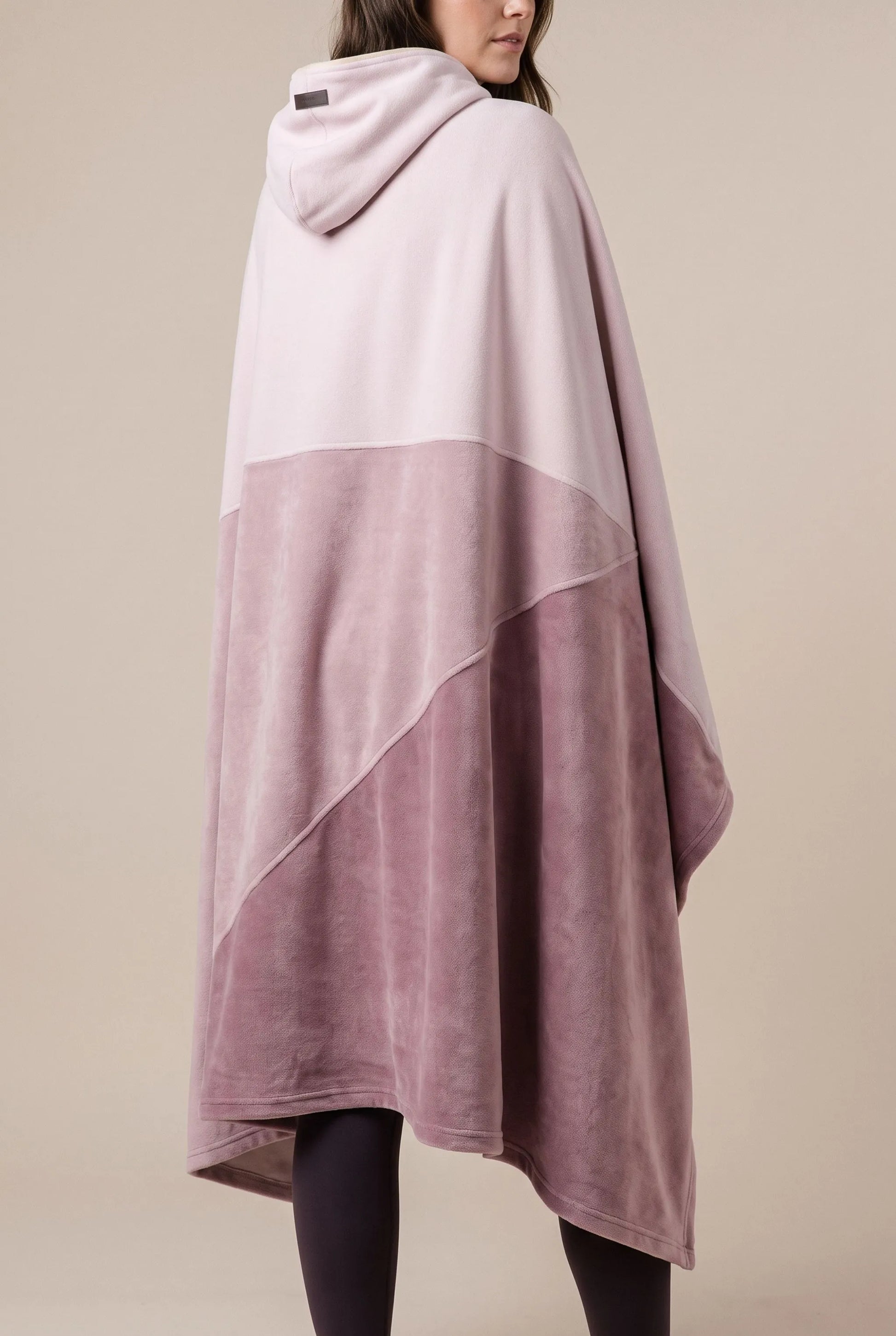 Cozara | Oversized Kuscheldecke Mit Kapuze
