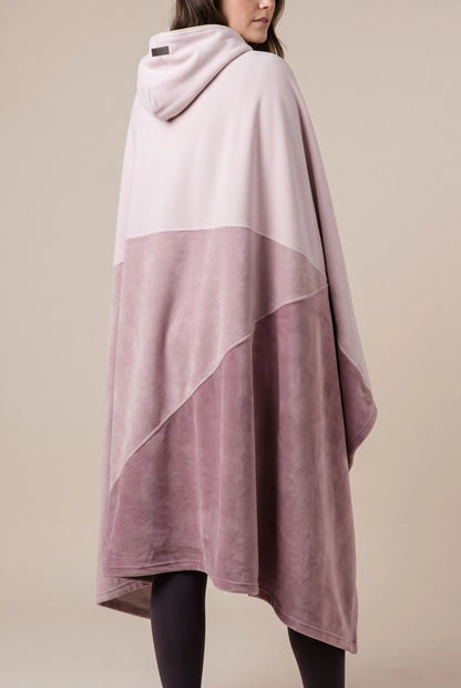 Cozara | Oversized Kuscheldecke Mit Kapuze