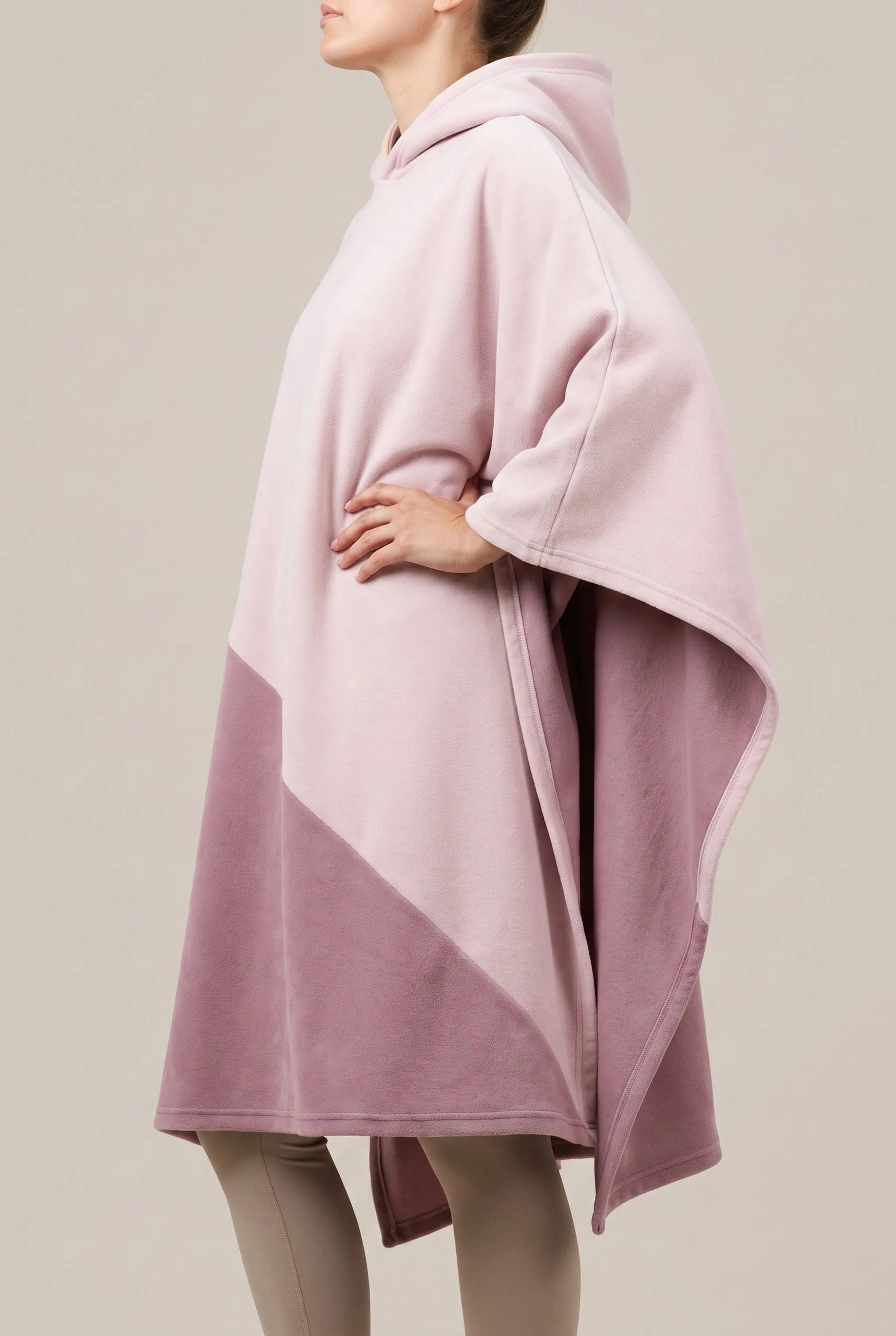 Cozara | Oversized Kuscheldecke Mit Kapuze