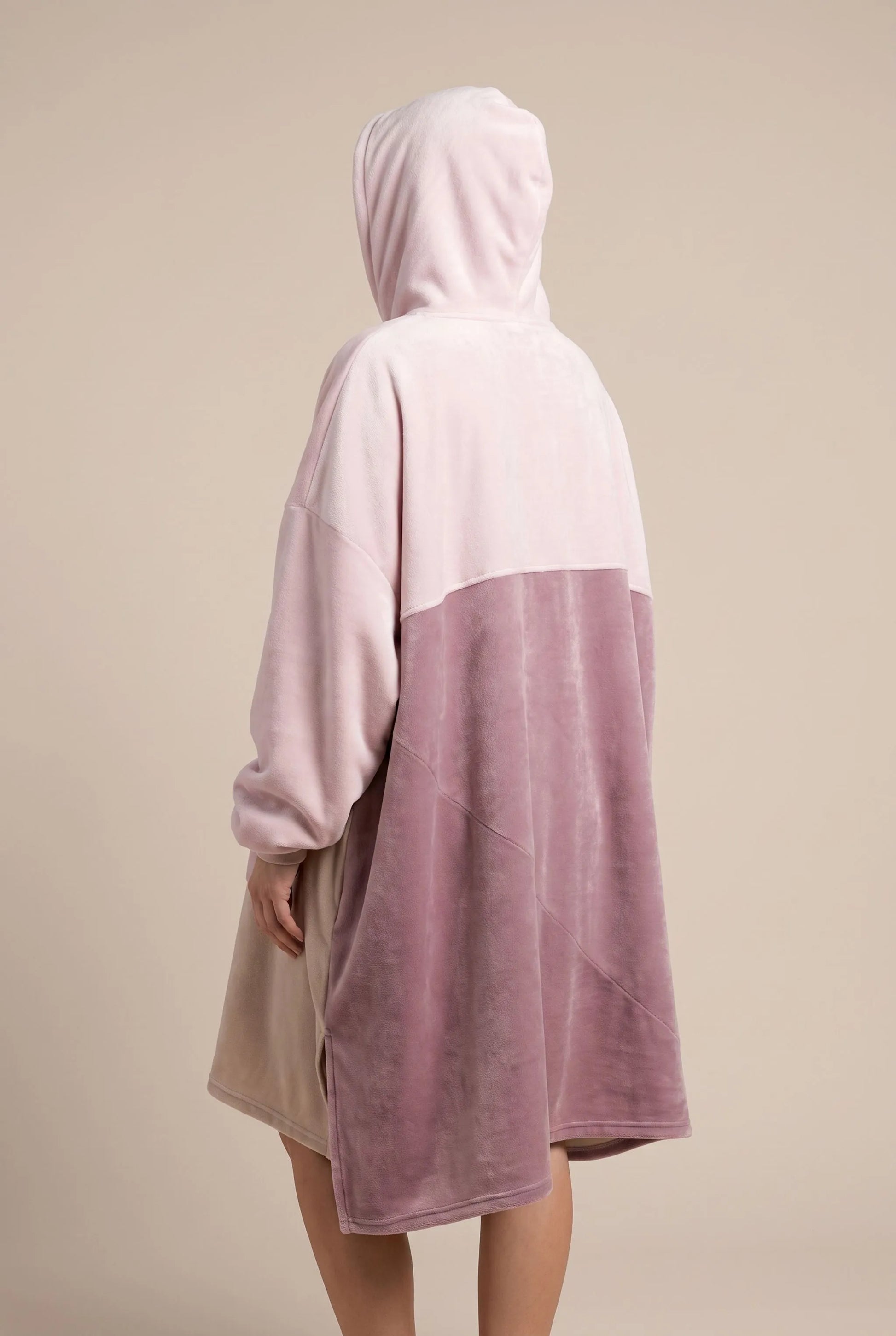 Cozara | Oversized Kuscheldecke Mit Kapuze