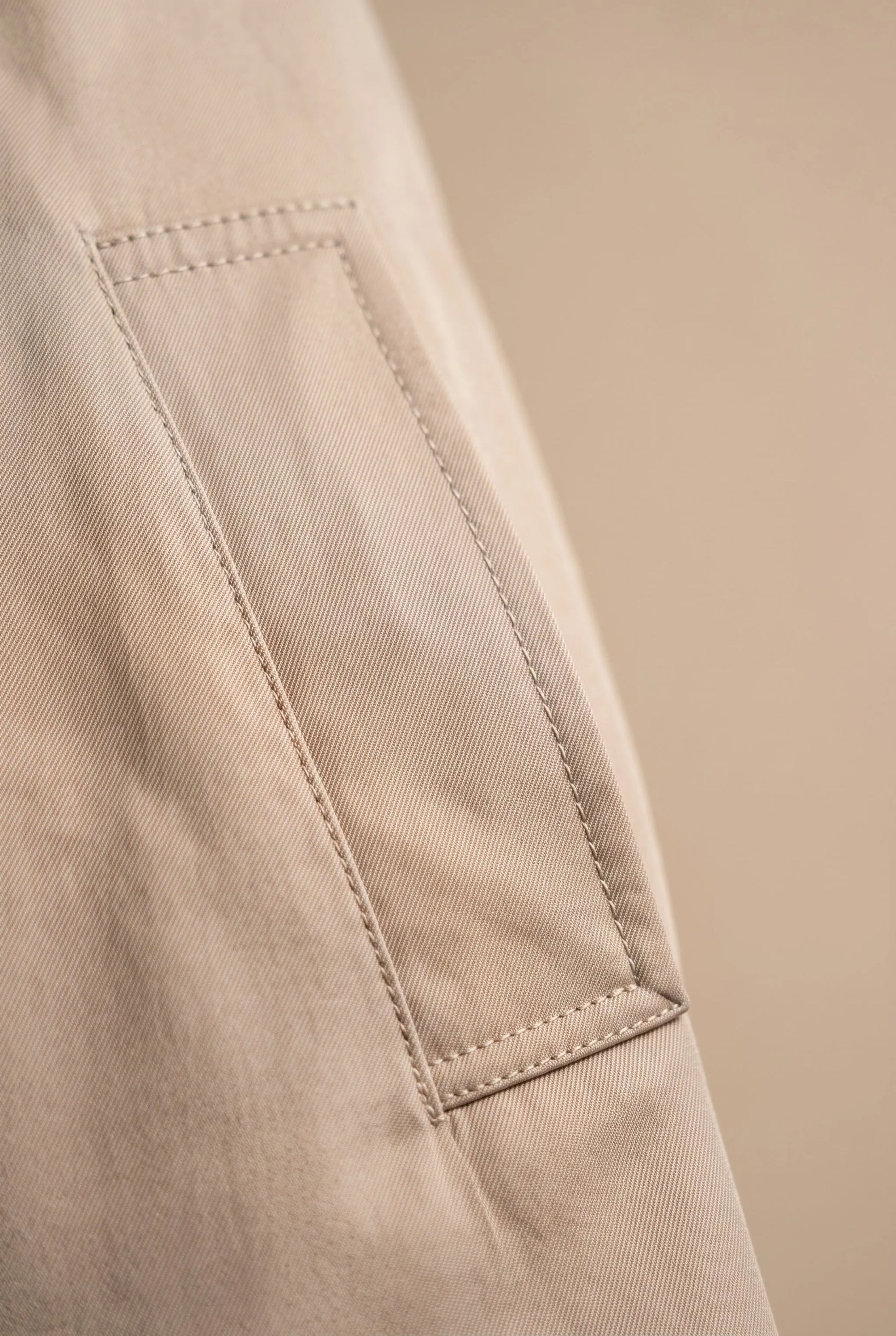 CropTrench | Kurzer Trenchcoat Mit Bindegürtel