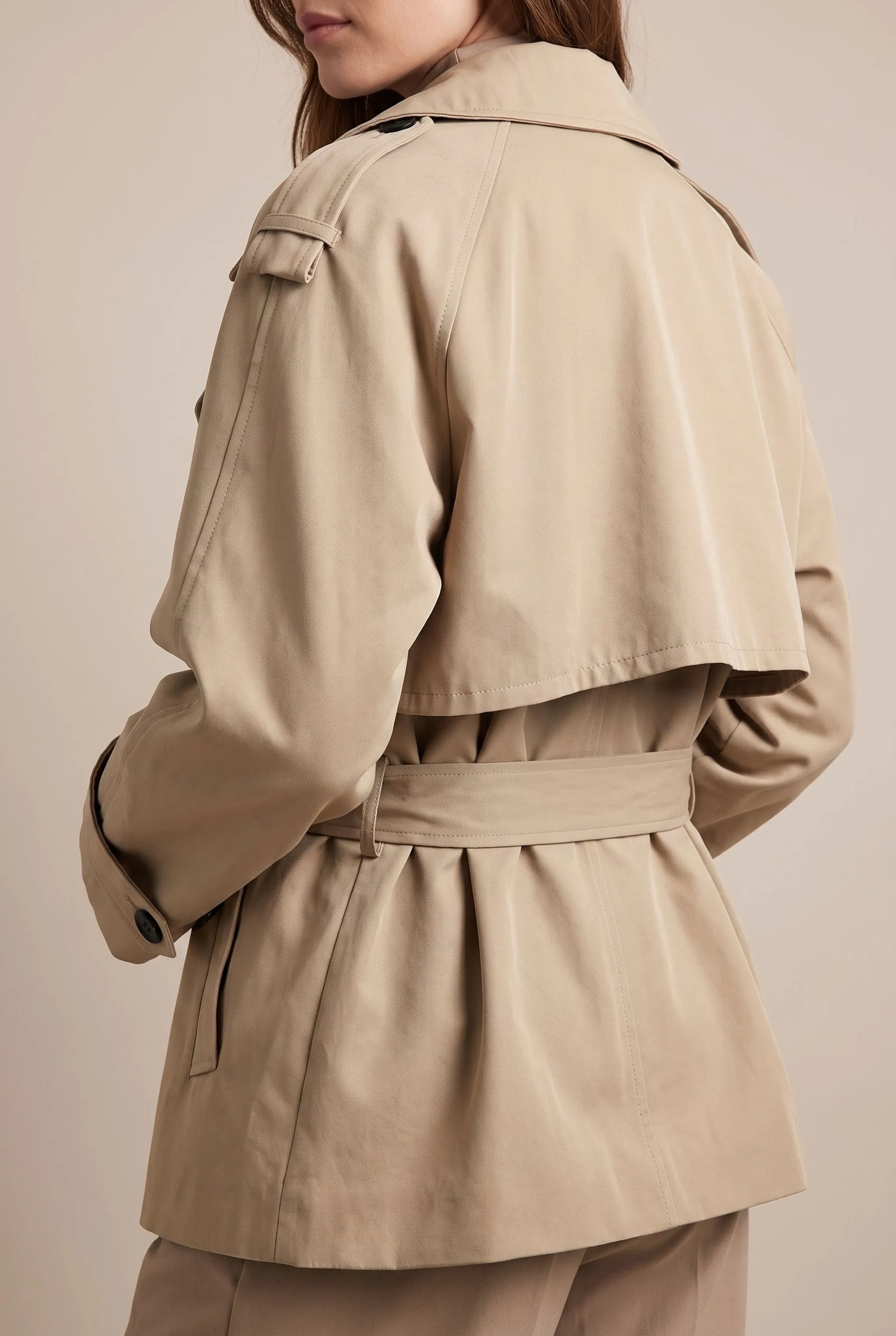 Croptique | Kurzer Trenchcoat Mit Bindegürtel