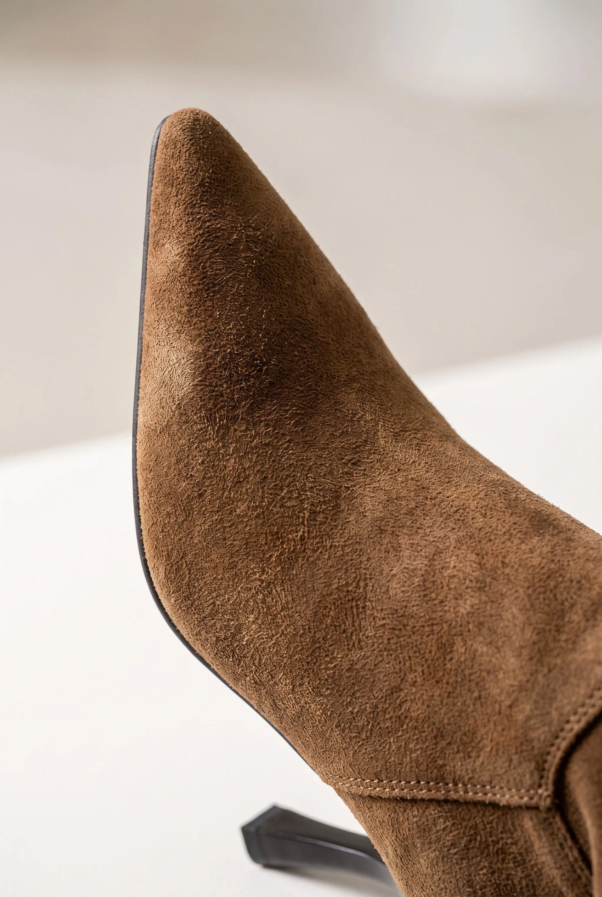 Cufflyn | Elegante Overknee Stiefel Für Damen