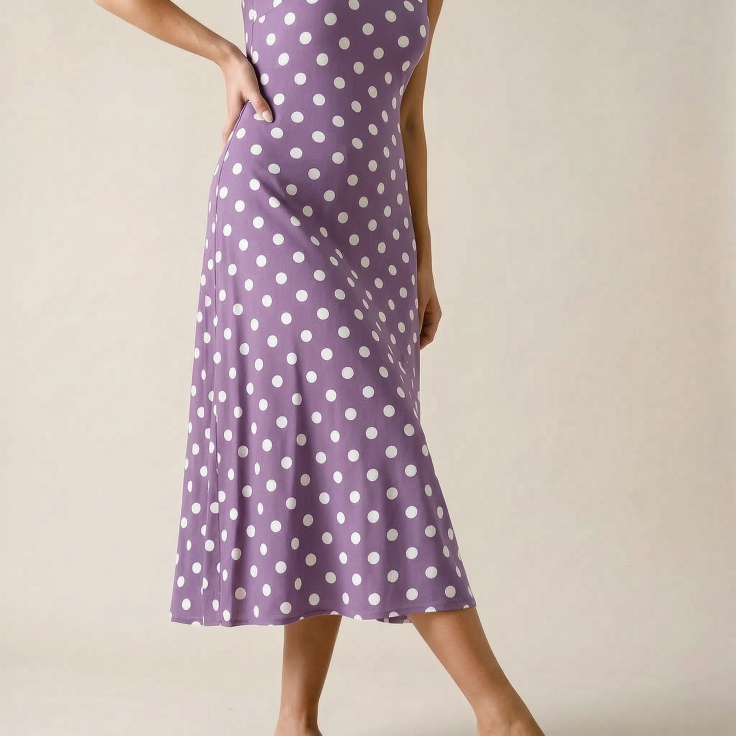 Dotara | Elegantes Sommerkleid Mit Punkten