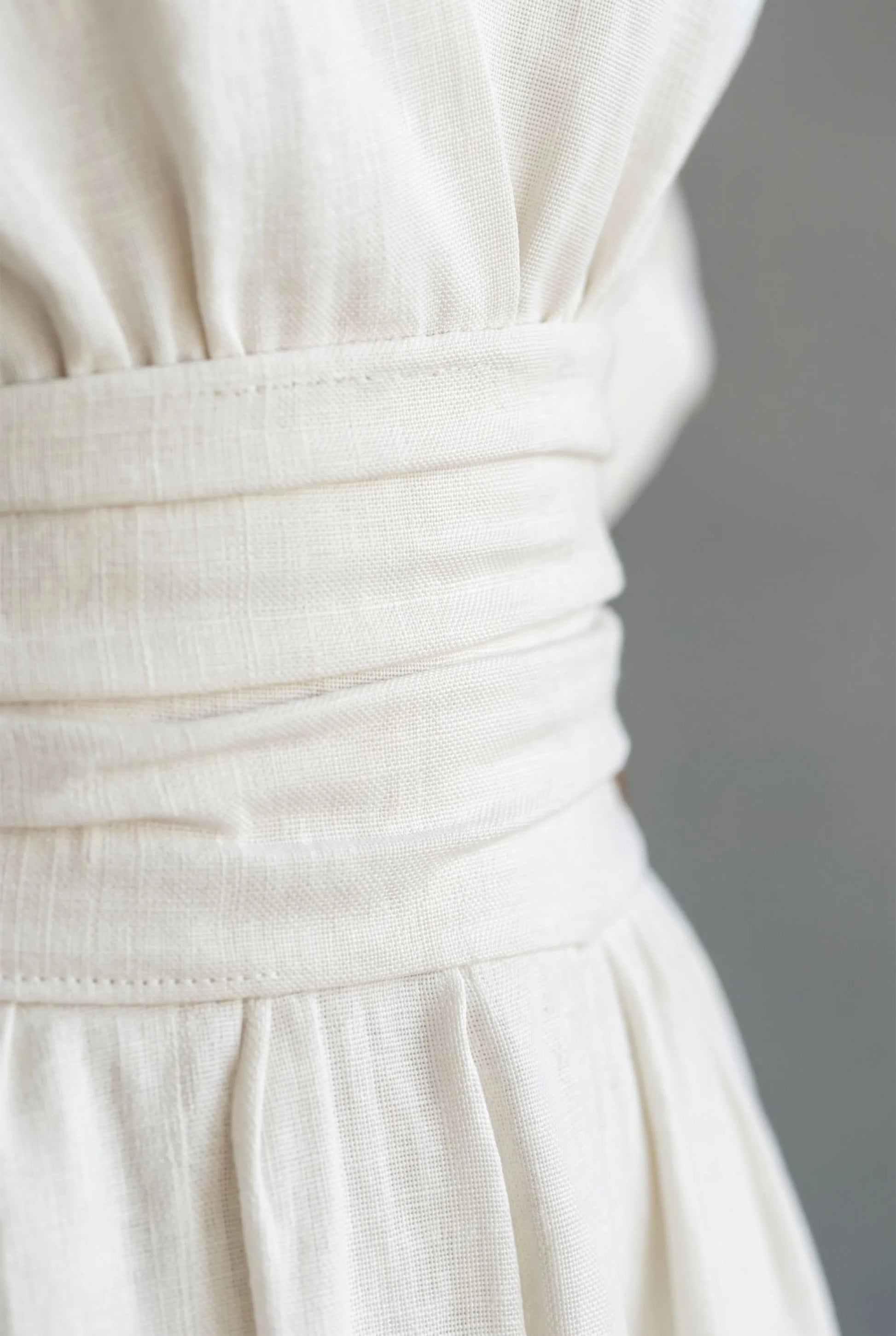 Elevata | Eleganter Fließender V-Ausschnitt Jumpsuit