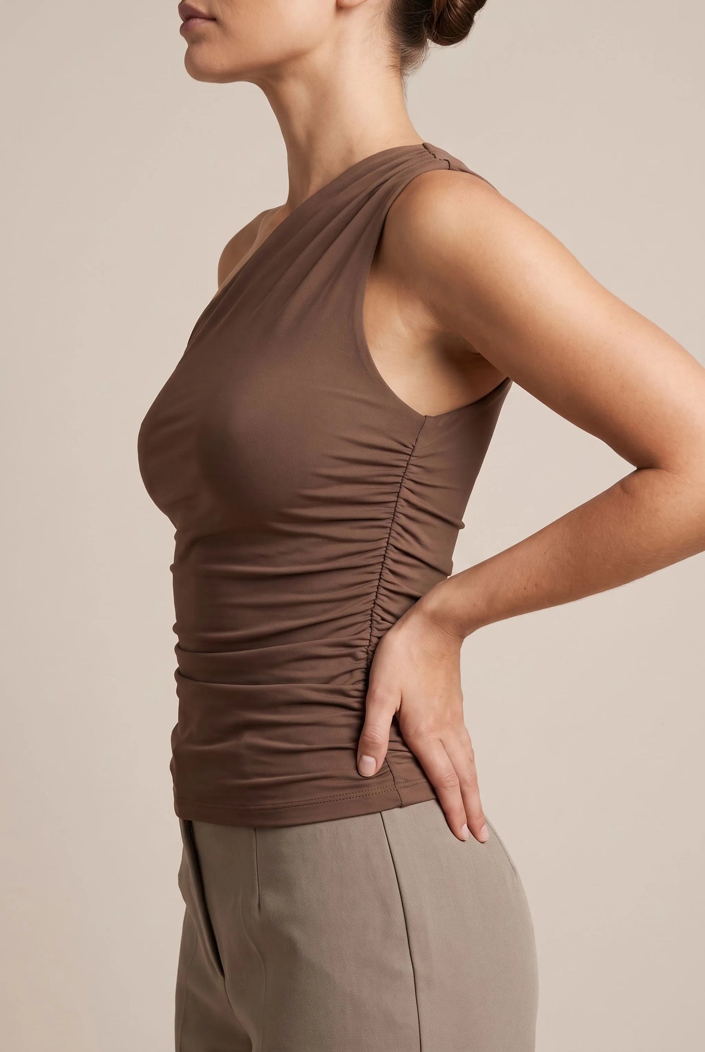 Eleventa | Elegantes One-Shoulder-Oberteil Mit Raffung