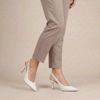Elevys | Spitz Zulaufende Slingback-Pumps